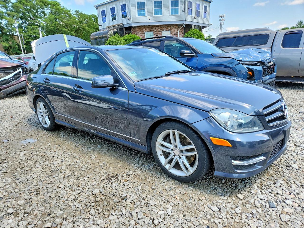 2014 Mercedes-benz C 300 4matic Gray vin: WDDGF8AB1EA931786