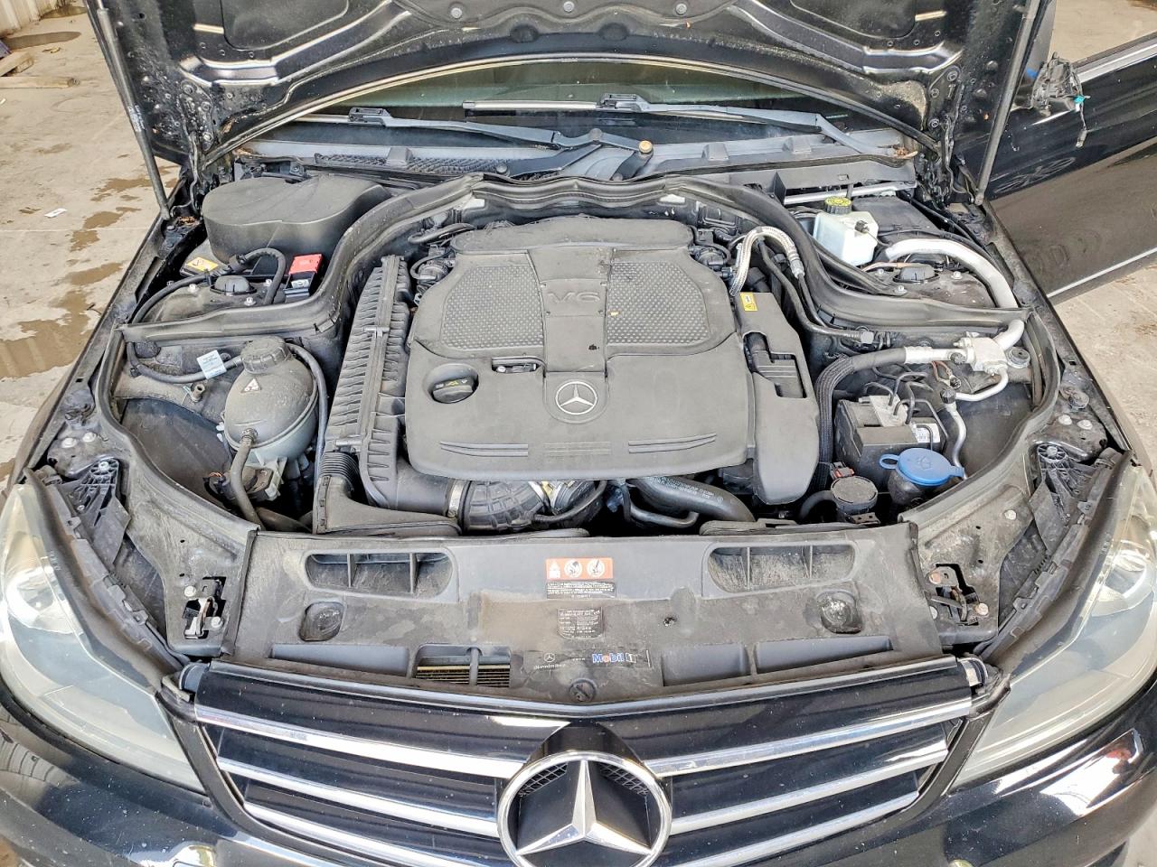 2014 Mercedes-benz C 300 4matic Black vin: WDDGF8AB1EA948118