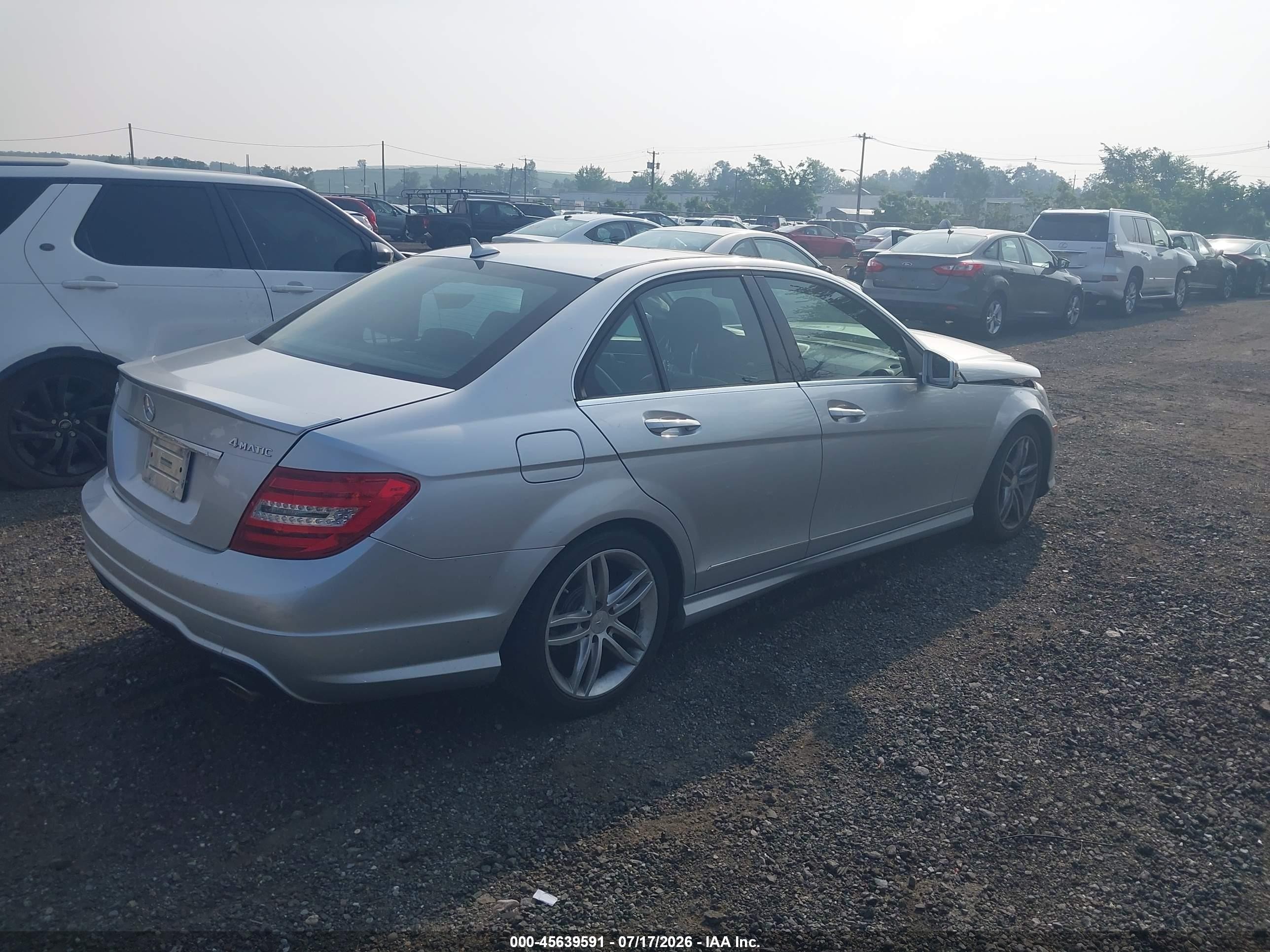 2014 Mercedes-benz C 300 Sport 4matic Silver vin: WDDGF8AB1EG185398