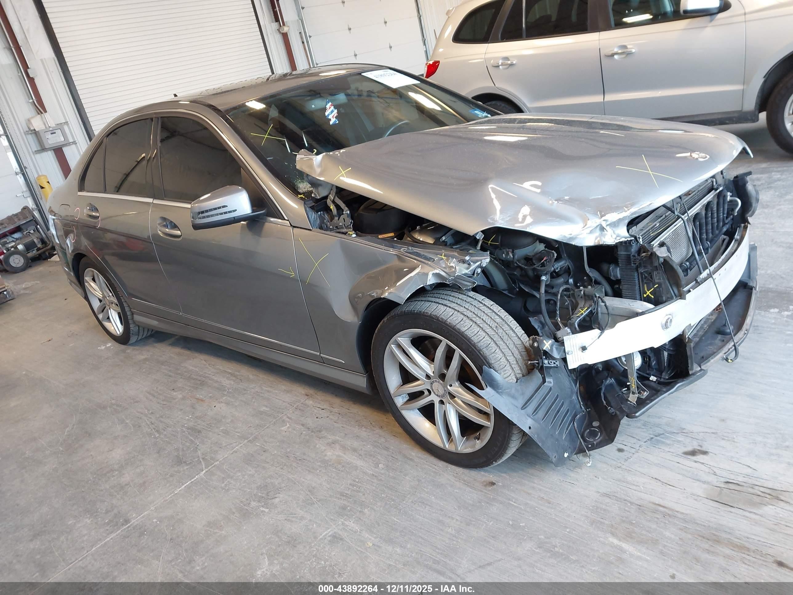 WDDGF8AB1EG201552