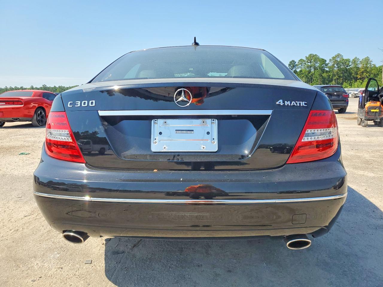 2014 Mercedes-benz C 300 4matic Черный vin: WDDGF8AB1EG254445