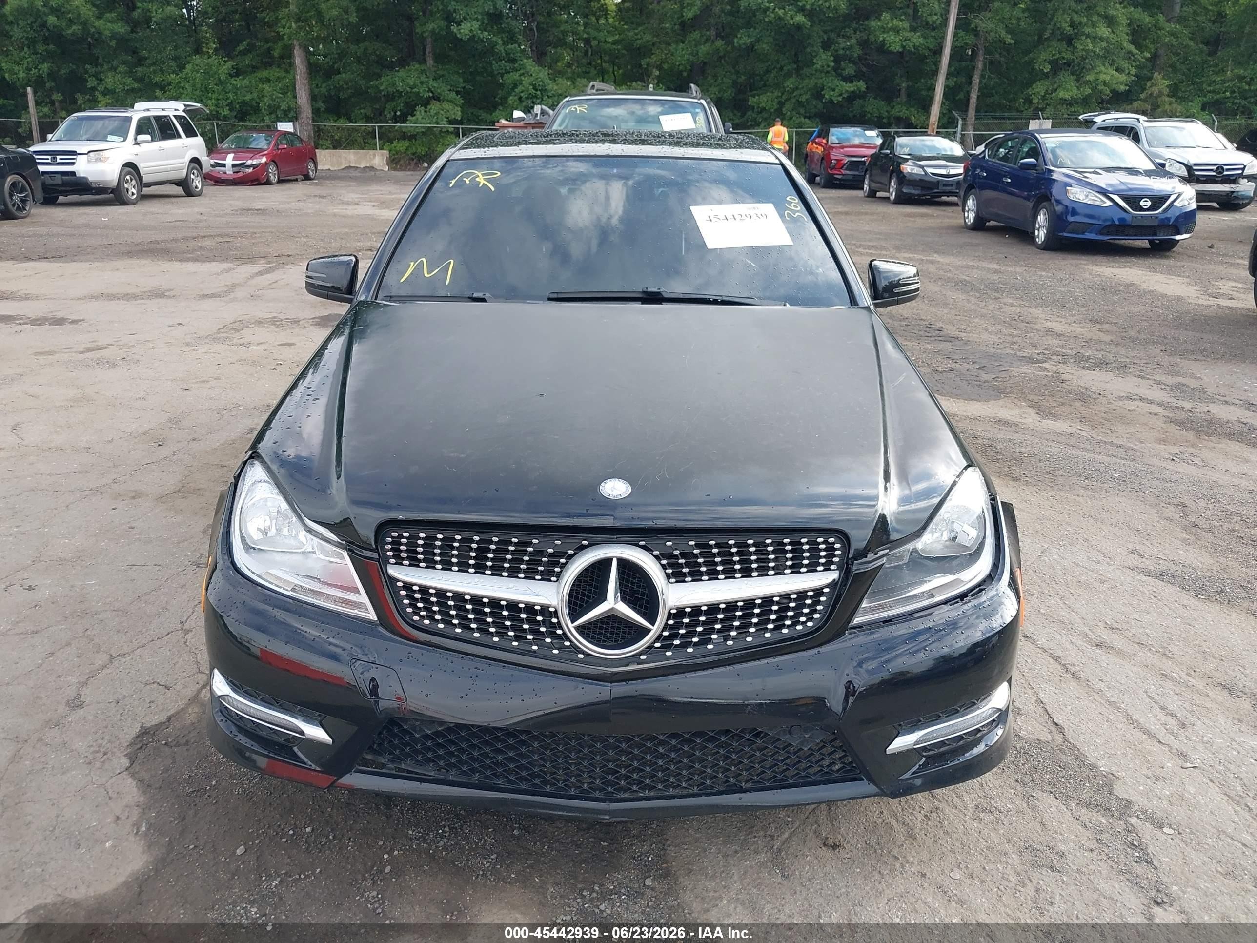 2014 Mercedes-benz C 300 Sport 4matic Черный vin: WDDGF8AB1ER307701