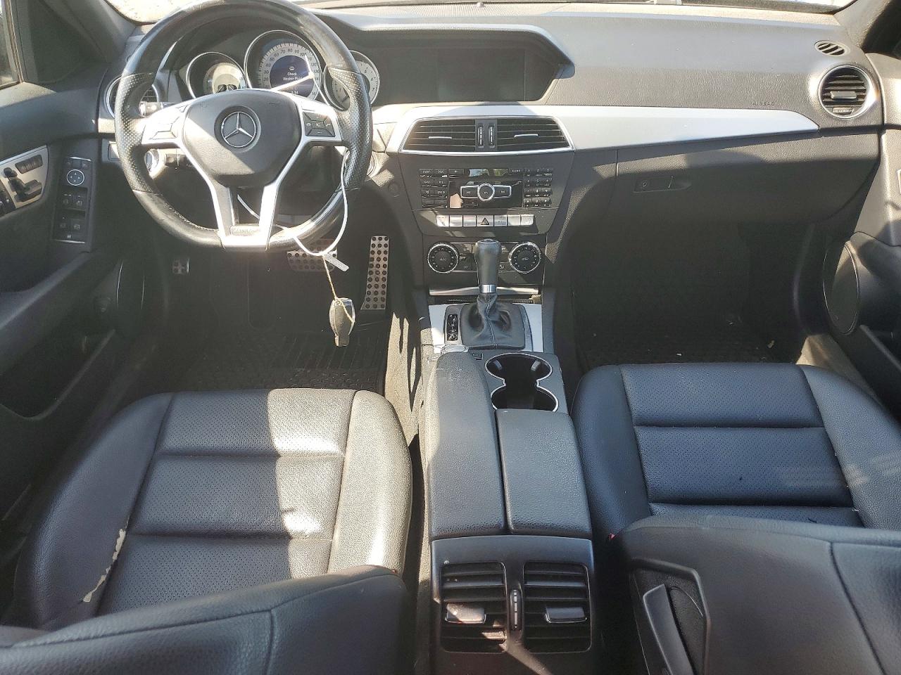2014 Mercedes-benz C 300 4matic Black vin: WDDGF8AB1ER315782