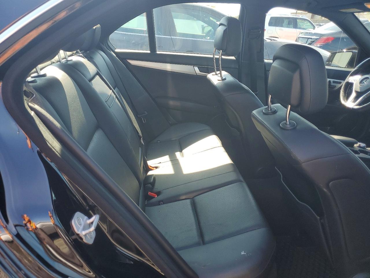 2014 Mercedes-benz C 300 4matic Black vin: WDDGF8AB1ER315782