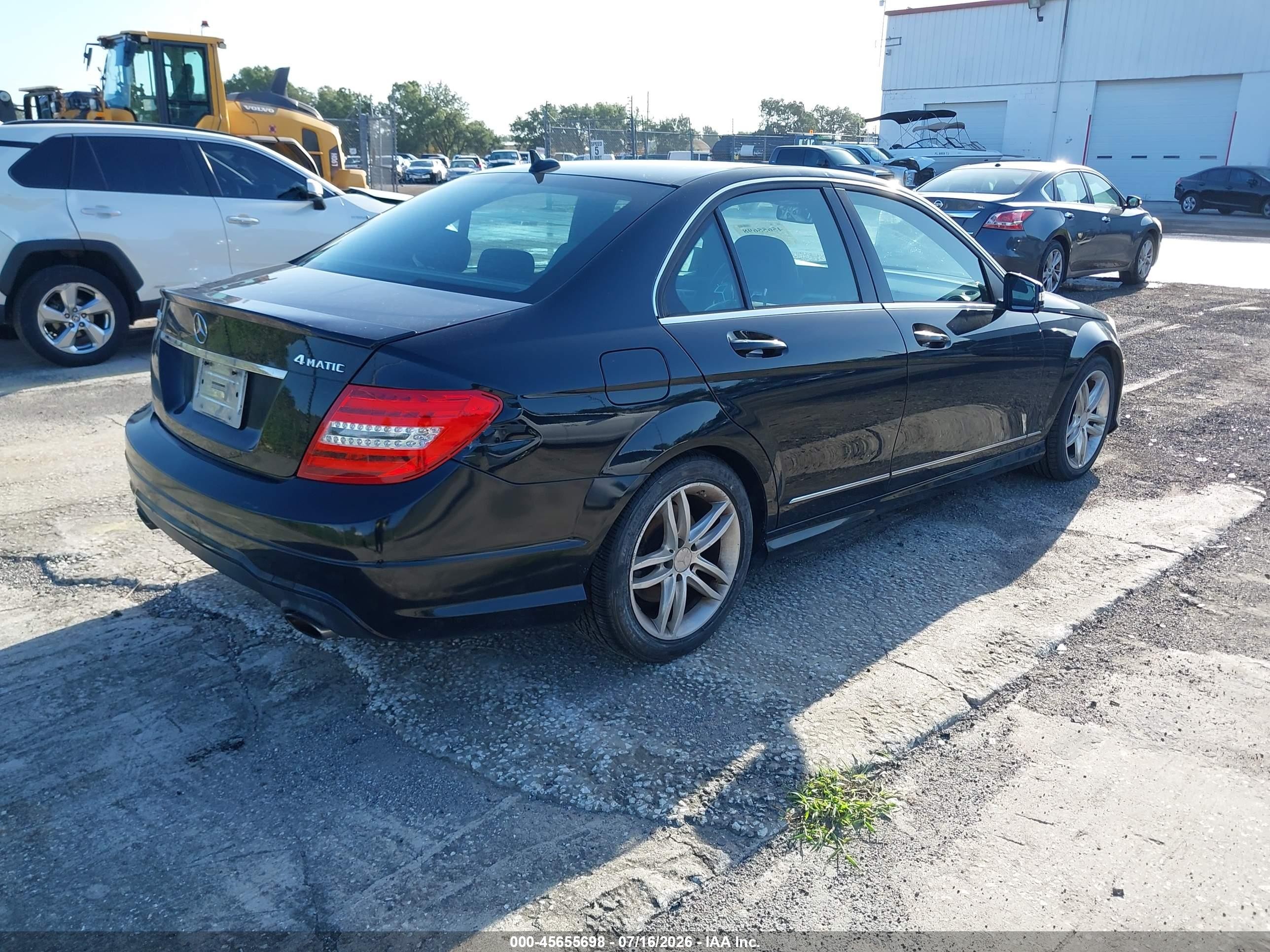 2014 Mercedes-benz C 300 Sport 4matic Black vin: WDDGF8AB1ER318200