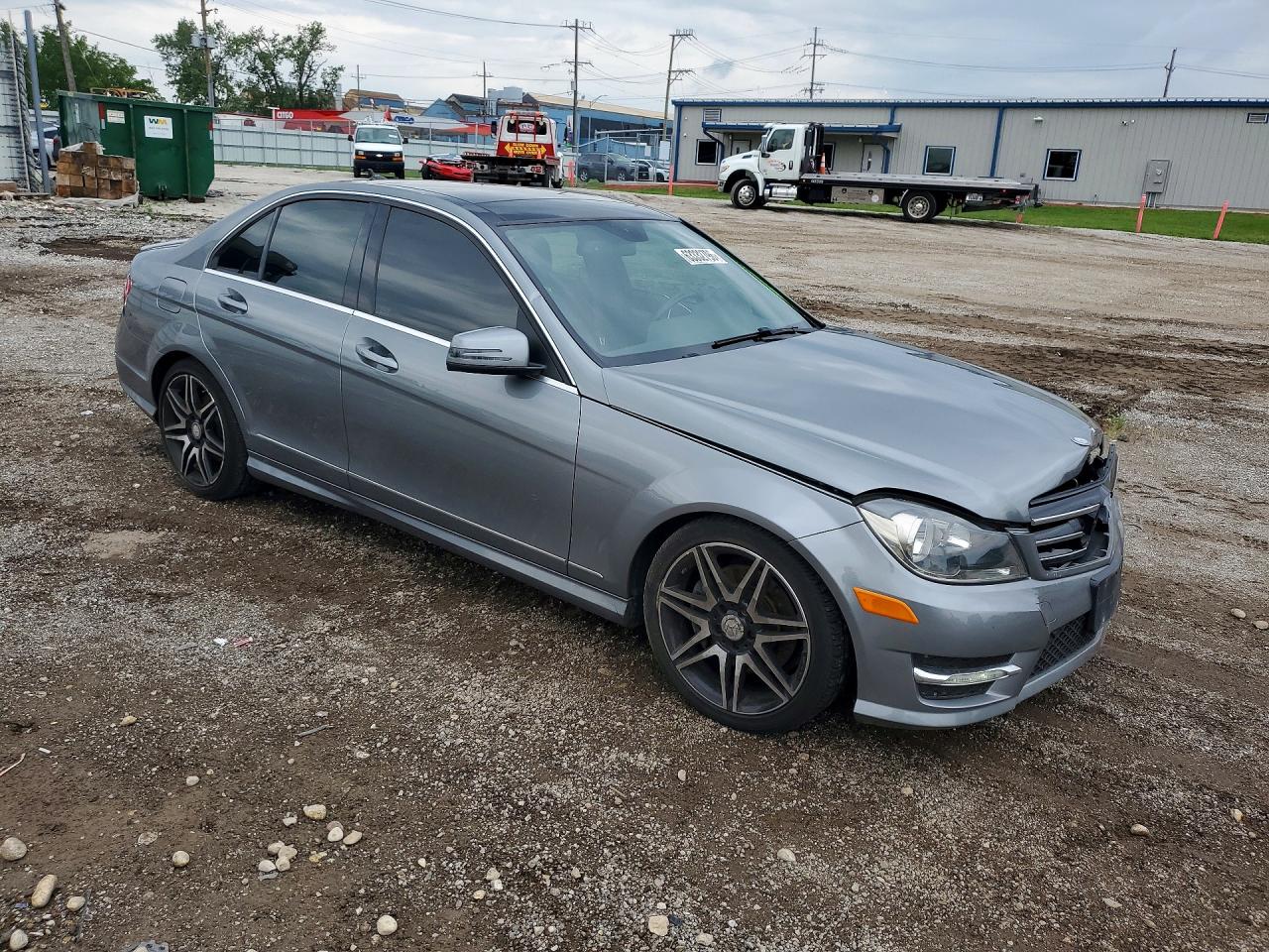 2014 Mercedes-benz C 300 4matic Gray vin: WDDGF8AB1ER319167