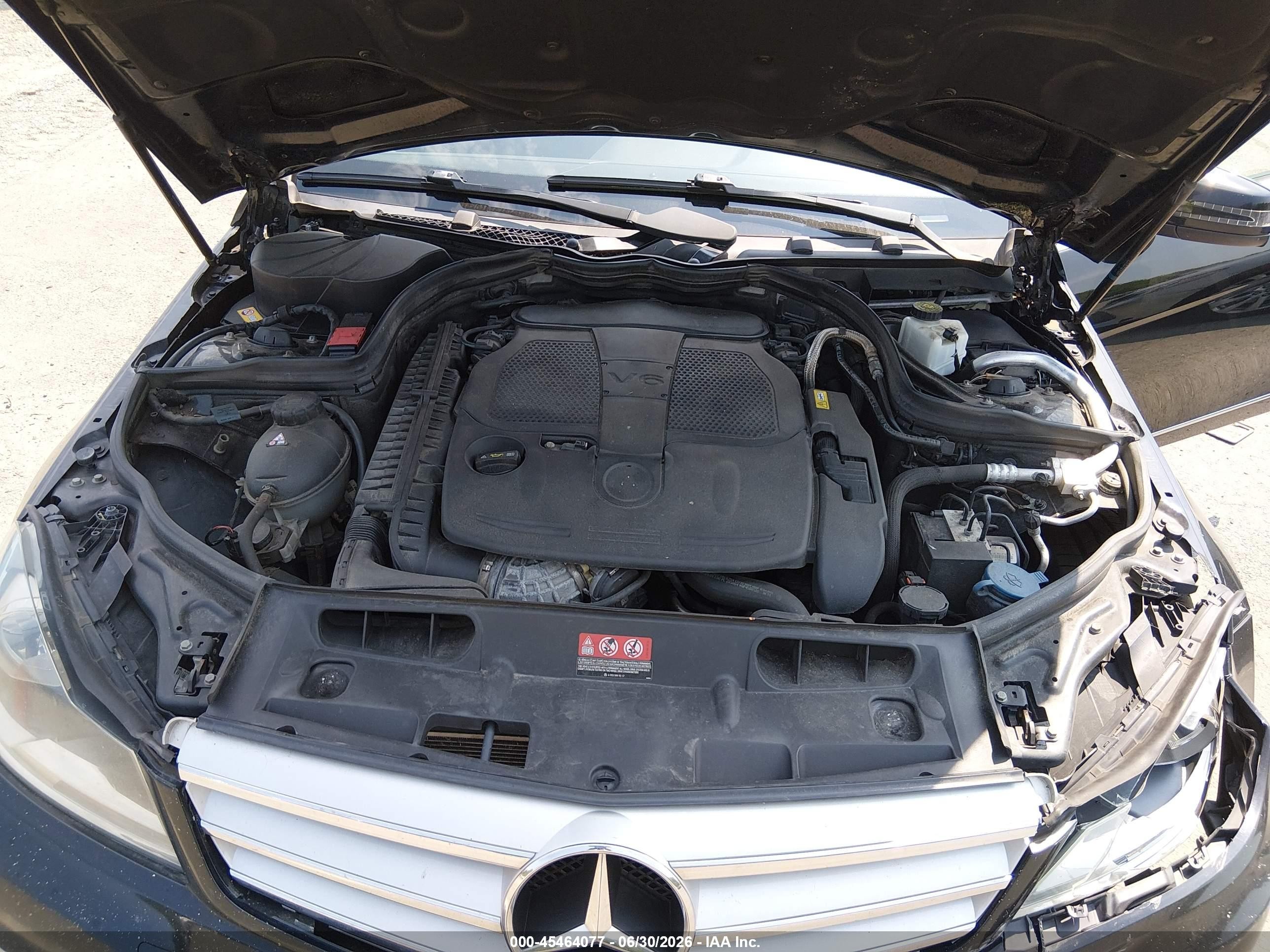 2013 Mercedes-benz C 300 Sport 4matic Black vin: WDDGF8AB2DA878496