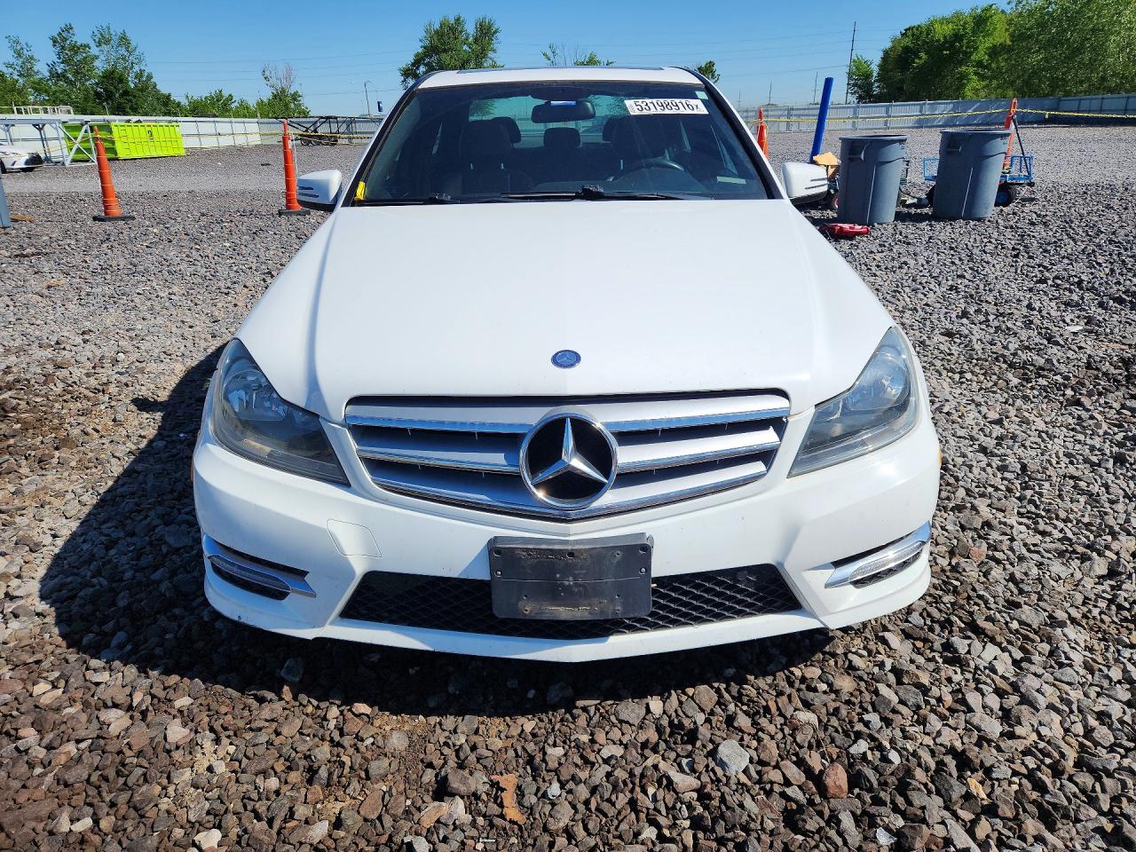 2013 Mercedes-benz C 300 4matic White vin: WDDGF8AB2DG081839