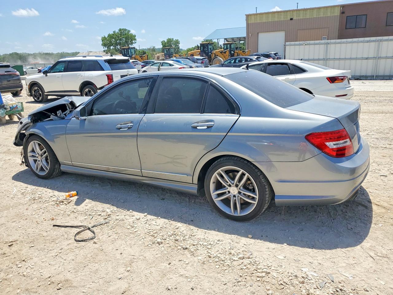 2013 Mercedes-benz C 300 4matic Gray vin: WDDGF8AB2DG150531