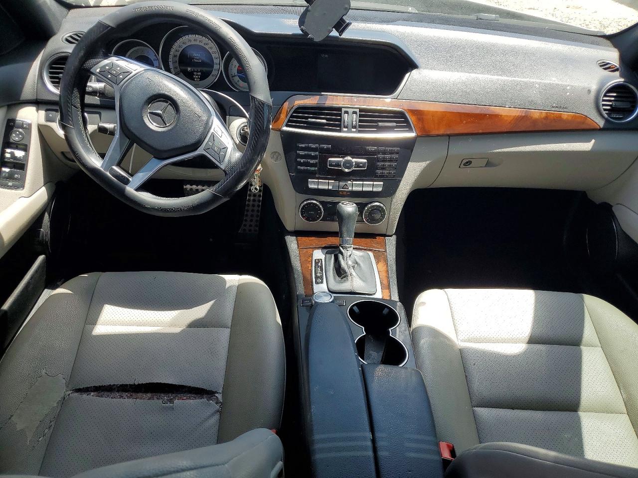 2013 Mercedes-benz C 300 4matic Gray vin: WDDGF8AB2DG150531