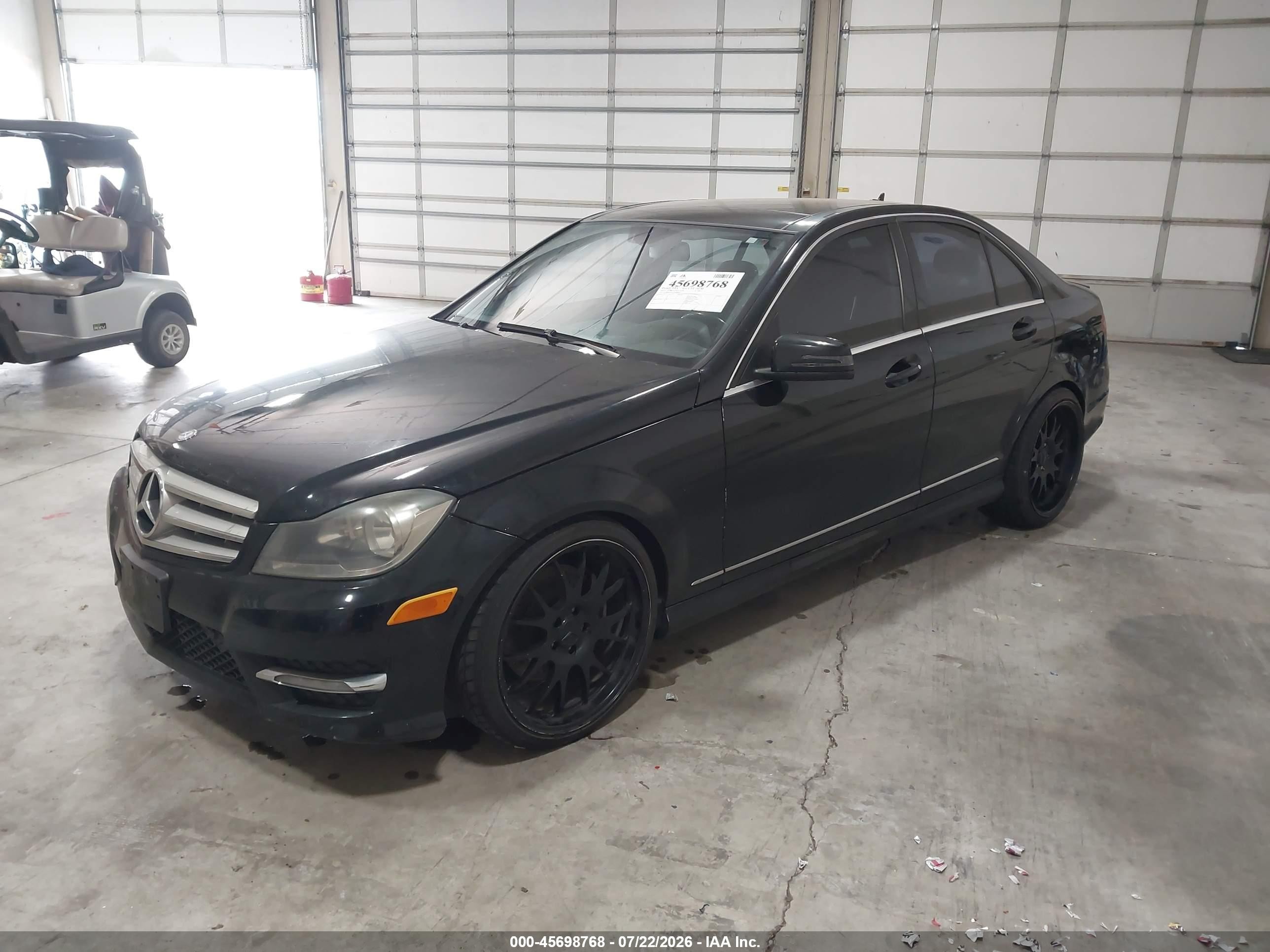 2013 Mercedes-benz C 300 Sport 4matic Black vin: WDDGF8AB2DR244302