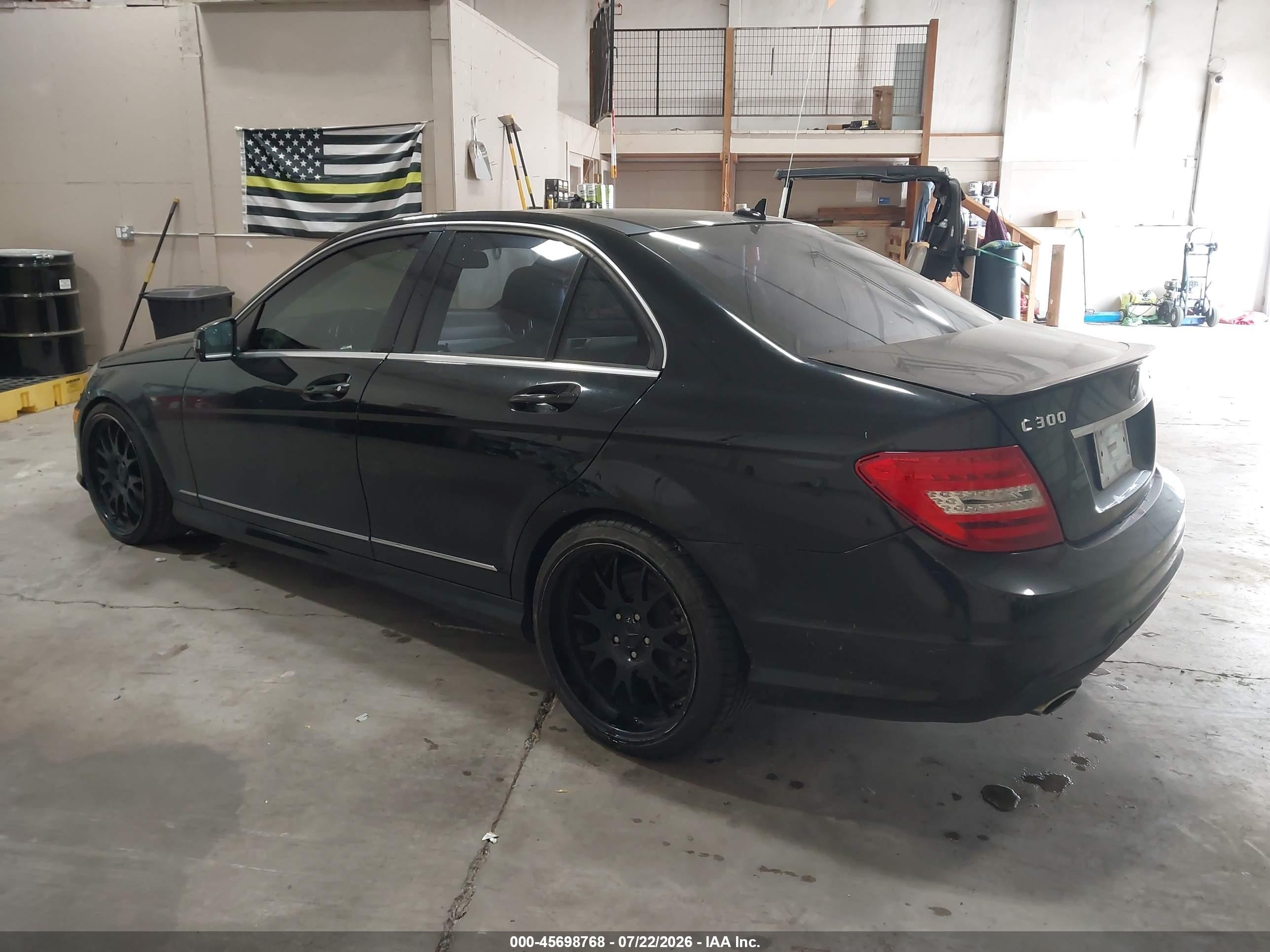 2013 Mercedes-benz C 300 Sport 4matic Black vin: WDDGF8AB2DR244302