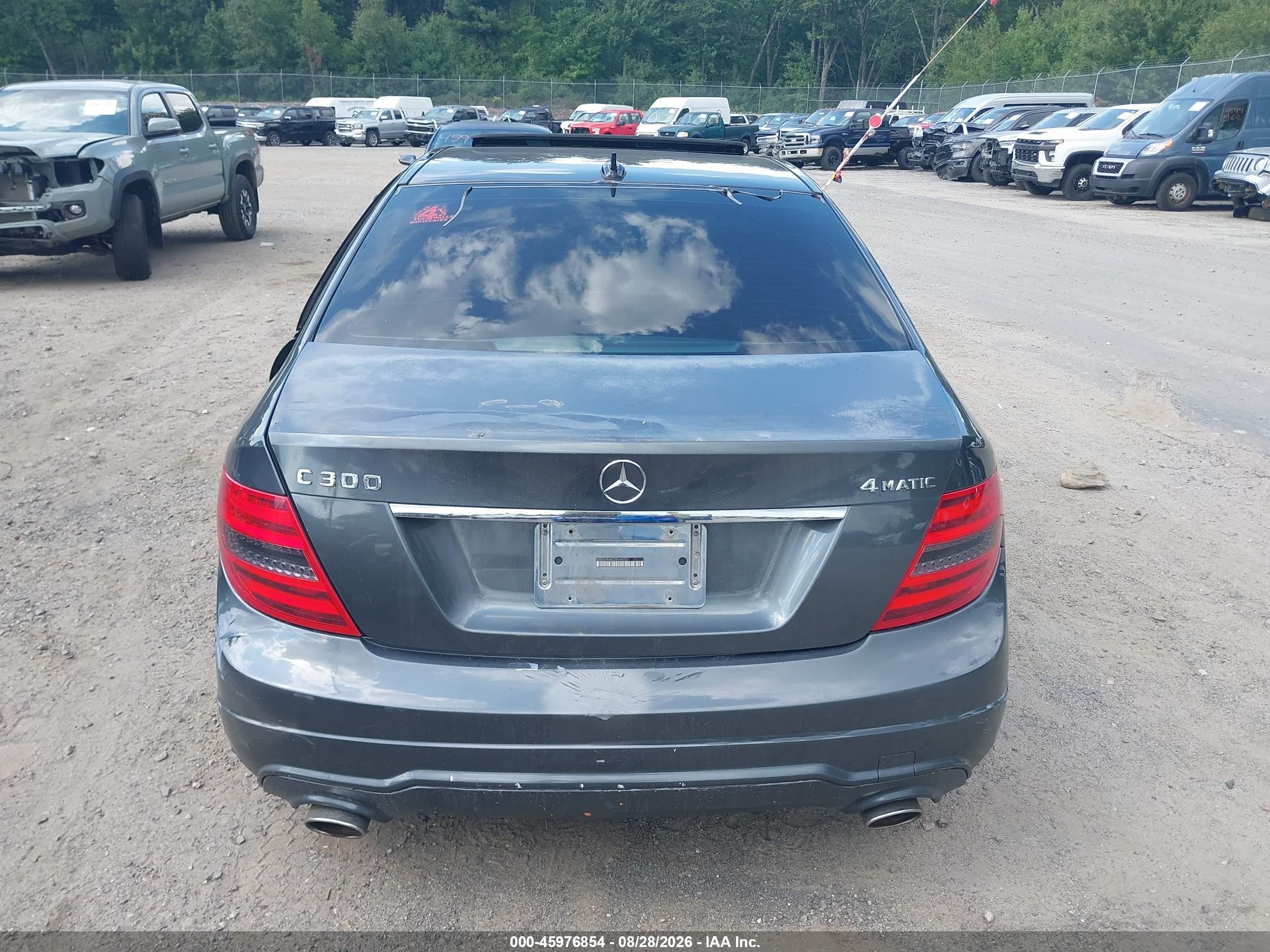 2013 Mercedes-benz C 300 Sport 4matic Gray vin: WDDGF8AB2DR248737