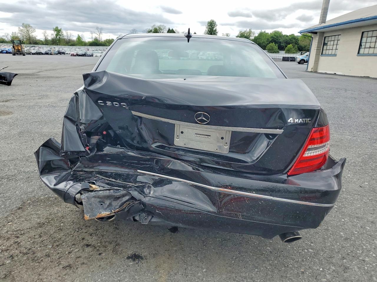 2013 Mercedes-benz C 300 4matic Black vin: WDDGF8AB2DR257485