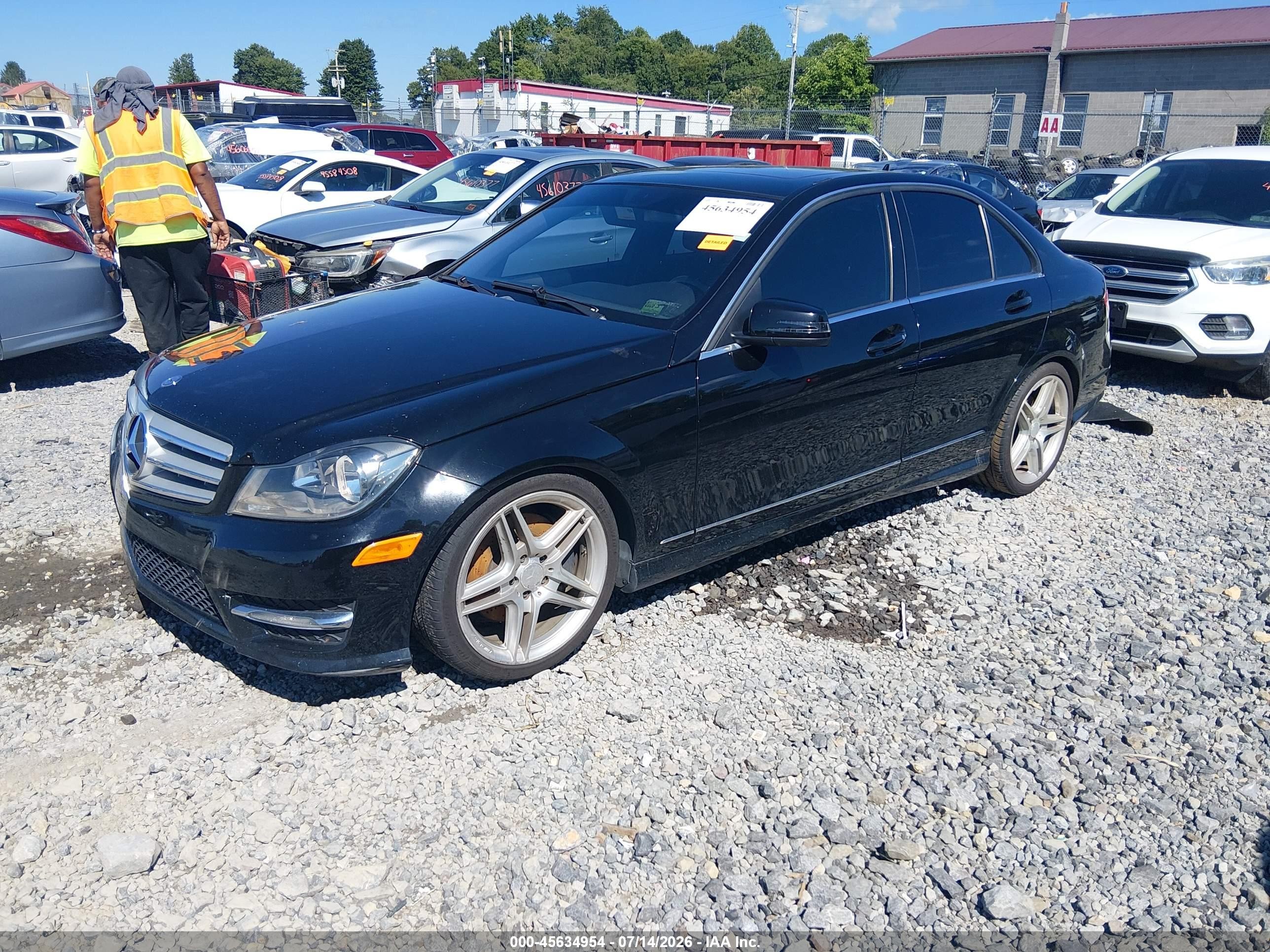 2013 Mercedes-benz C 300 Sport 4matic Black vin: WDDGF8AB2DR267143