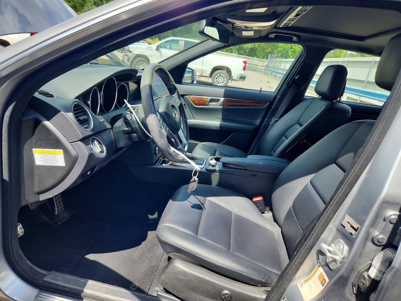 2013 Mercedes-benz C 300 4matic Gray vin: WDDGF8AB2DR277249