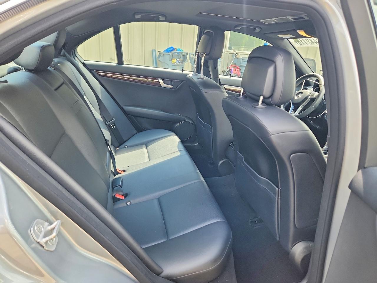 2013 Mercedes-benz C 300 4matic Gray vin: WDDGF8AB2DR277249