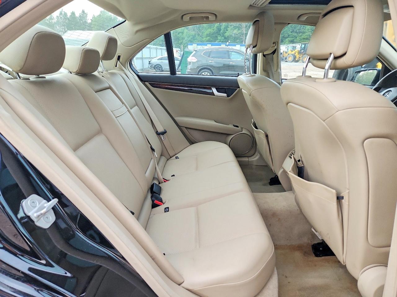2013 Mercedes-benz C 300 4matic Black vin: WDDGF8AB2DR279129