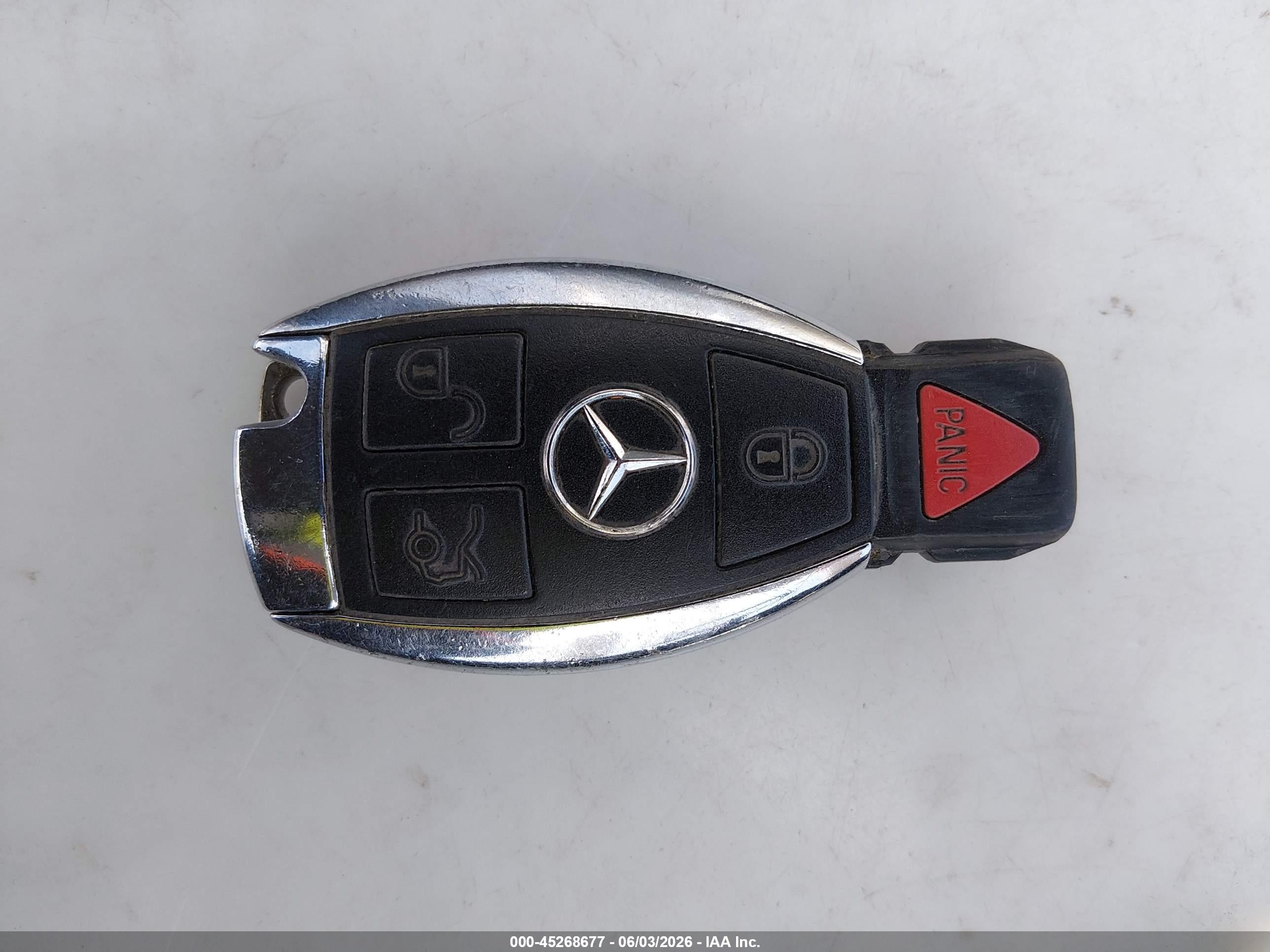 2013 Mercedes-benz C 300 Sport 4matic Gray vin: WDDGF8AB2DR283701