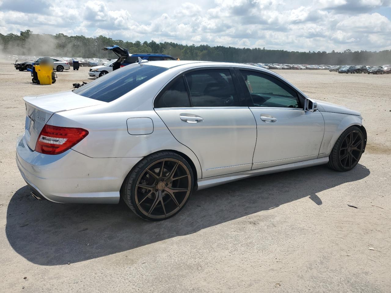 2013 Mercedes-benz C 300 4matic Silver vin: WDDGF8AB2DR287585