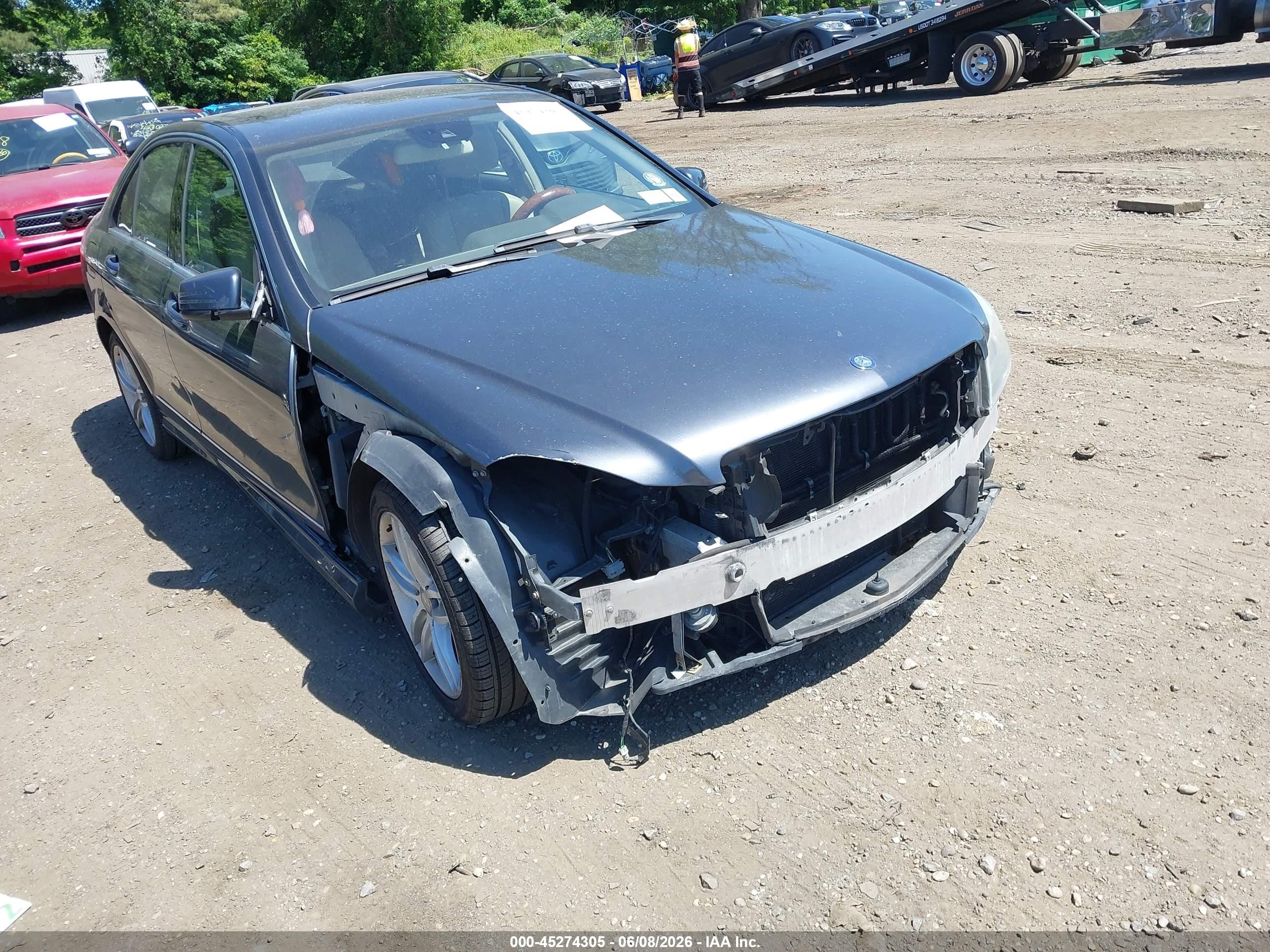 2013 Mercedes-benz C 300 Sport 4matic Серый vin: WDDGF8AB2DR287893
