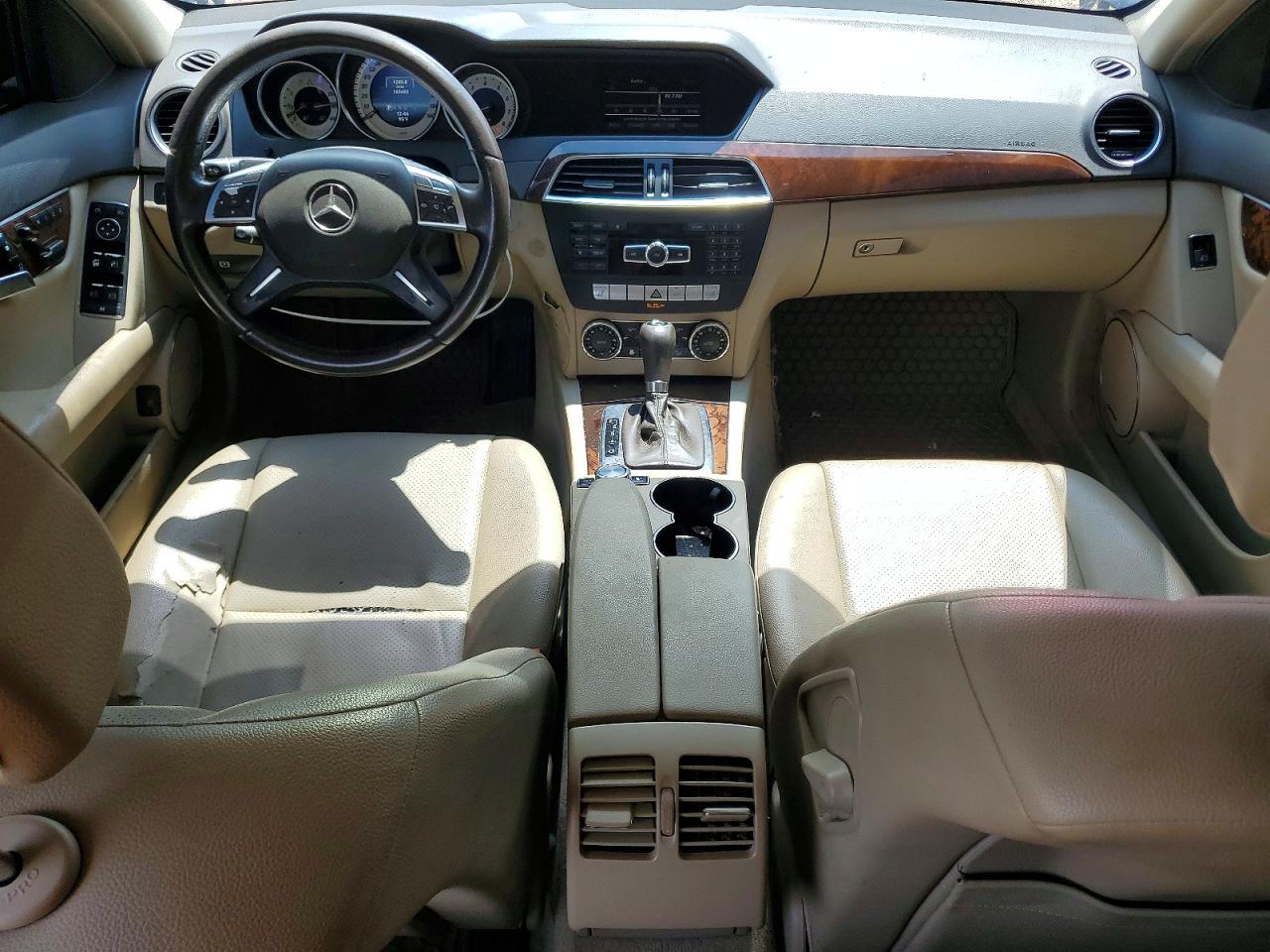 2013 Mercedes-benz C 300 4matic Black vin: WDDGF8AB2DR292141