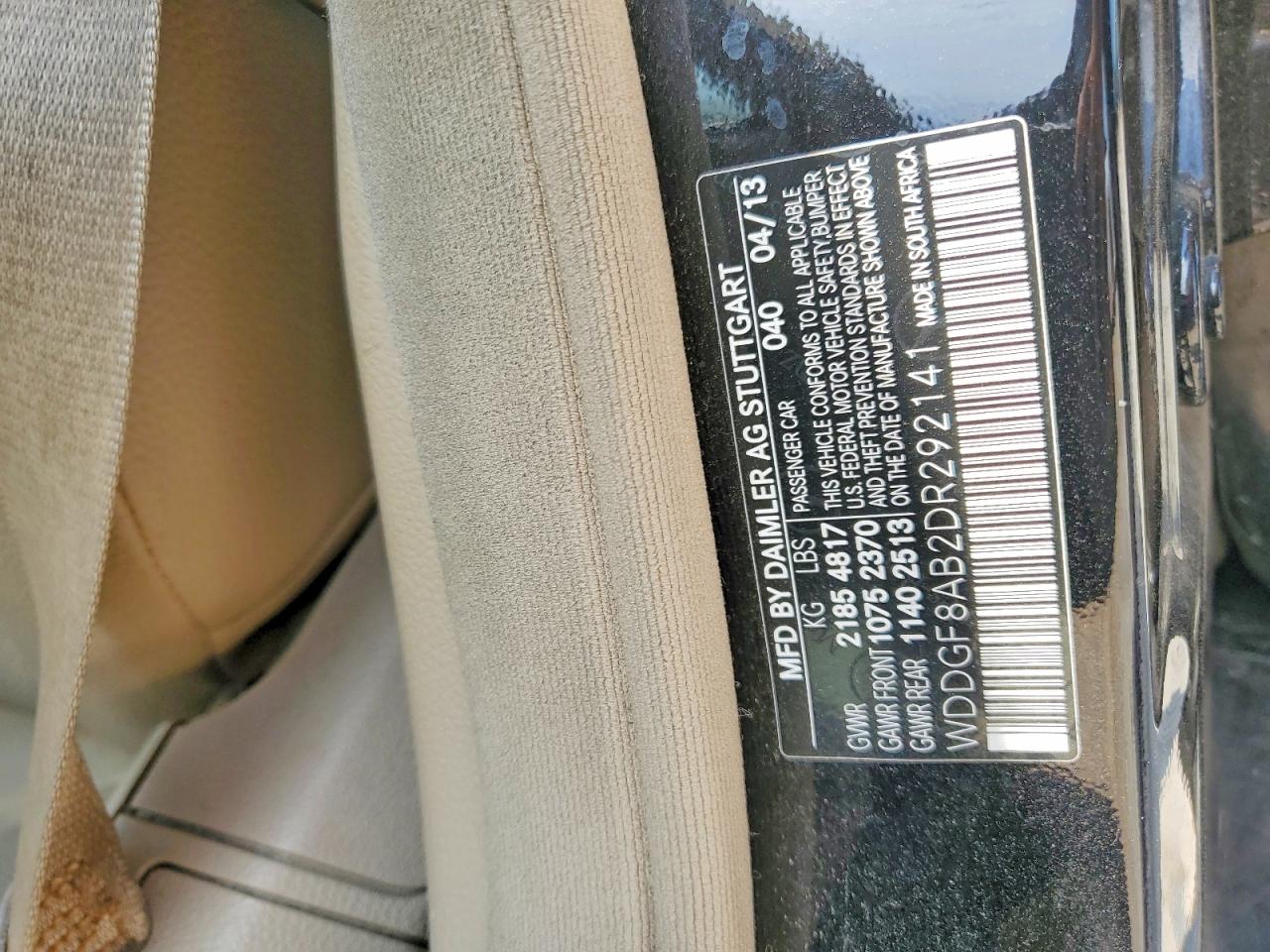 2013 Mercedes-benz C 300 4matic Black vin: WDDGF8AB2DR292141