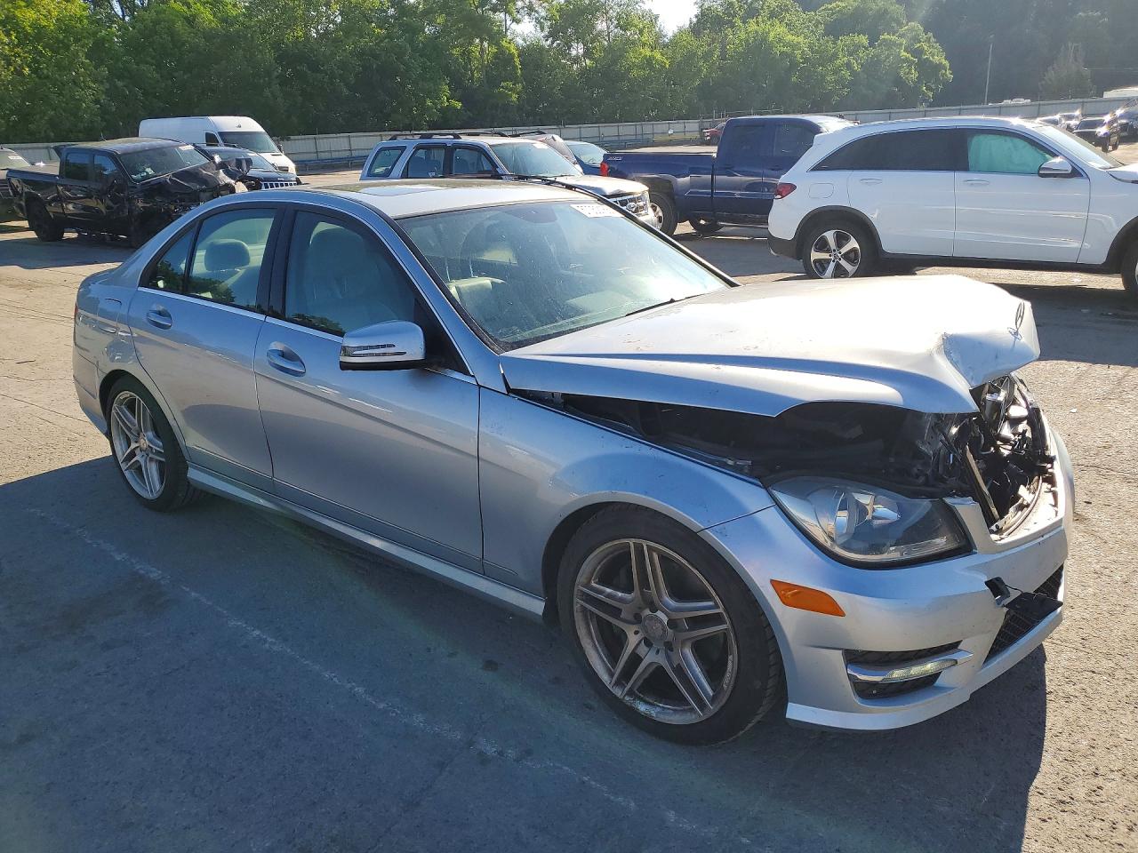2014 Mercedes-benz C 300 4matic Blue vin: WDDGF8AB2EA889368