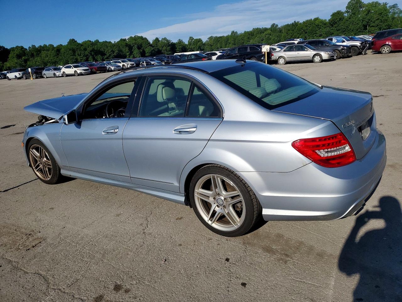 2014 Mercedes-benz C 300 4matic Blue vin: WDDGF8AB2EA889368