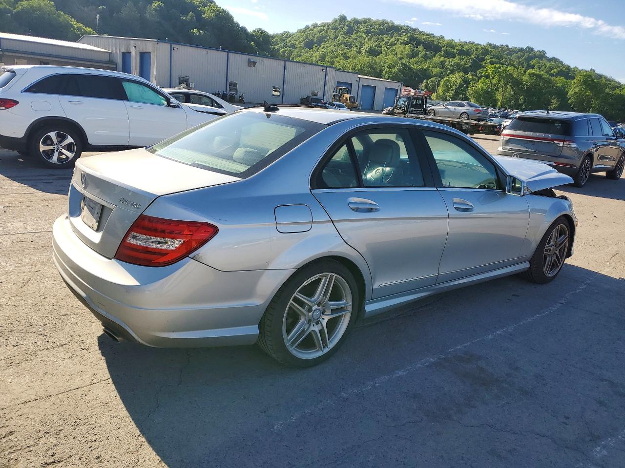 2014 Mercedes-benz C 300 4matic Blue vin: WDDGF8AB2EA889368