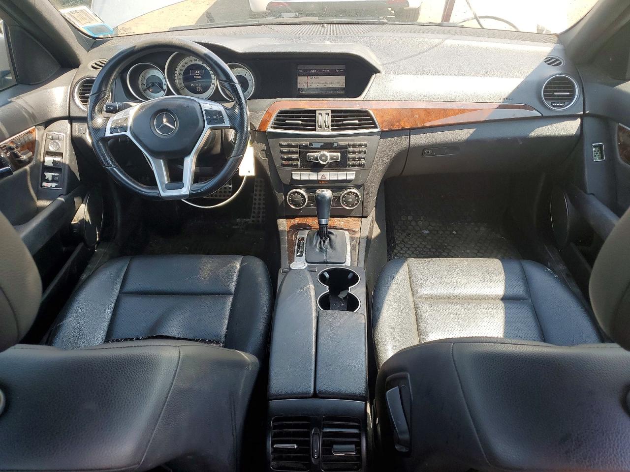 2014 Mercedes-benz C 300 4matic Silver vin: WDDGF8AB2EA949861