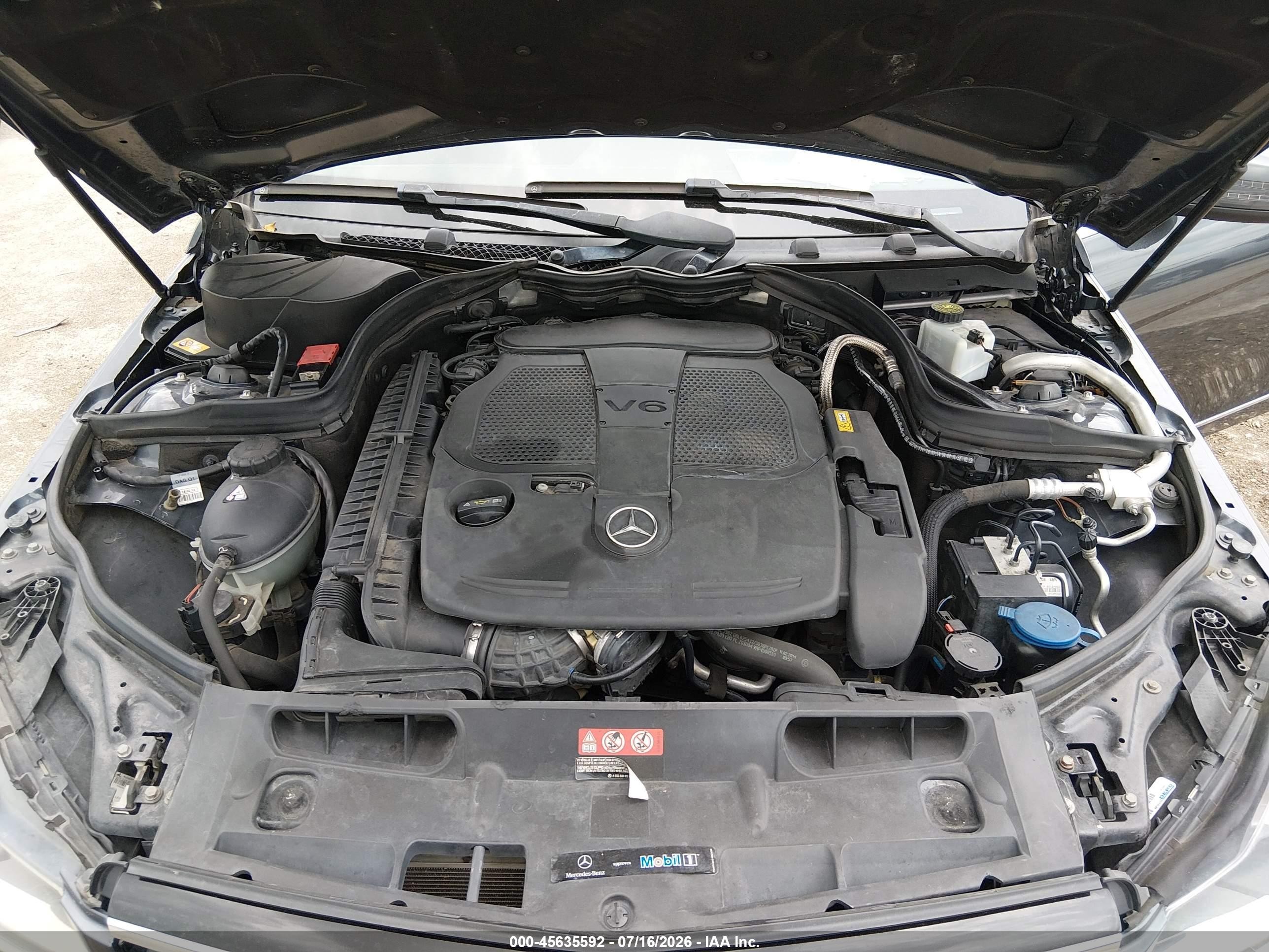 2014 Mercedes-benz C 300 Sport 4matic Gray vin: WDDGF8AB2EA952792
