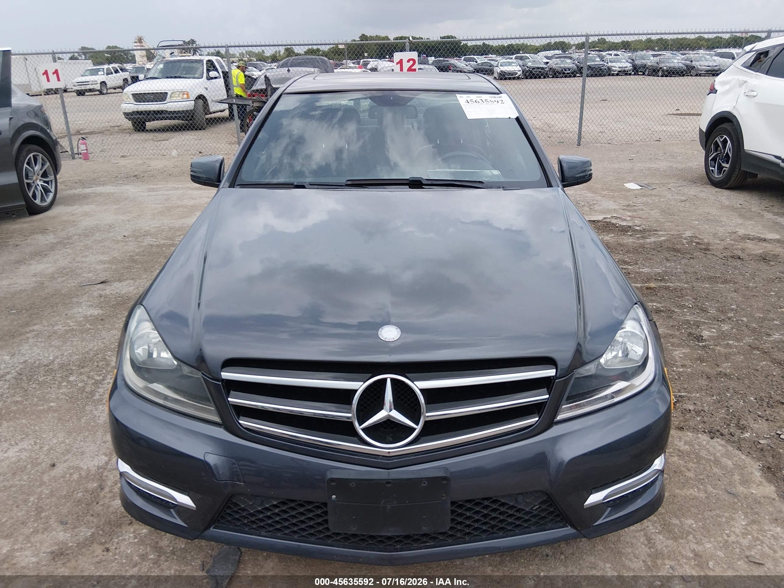 2014 Mercedes-benz C 300 Sport 4matic Gray vin: WDDGF8AB2EA952792
