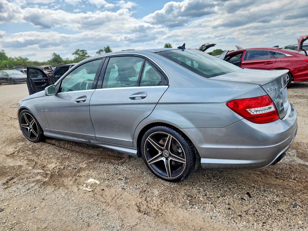 2014 Mercedes-benz C 300 4matic Silver vin: WDDGF8AB2EG209899