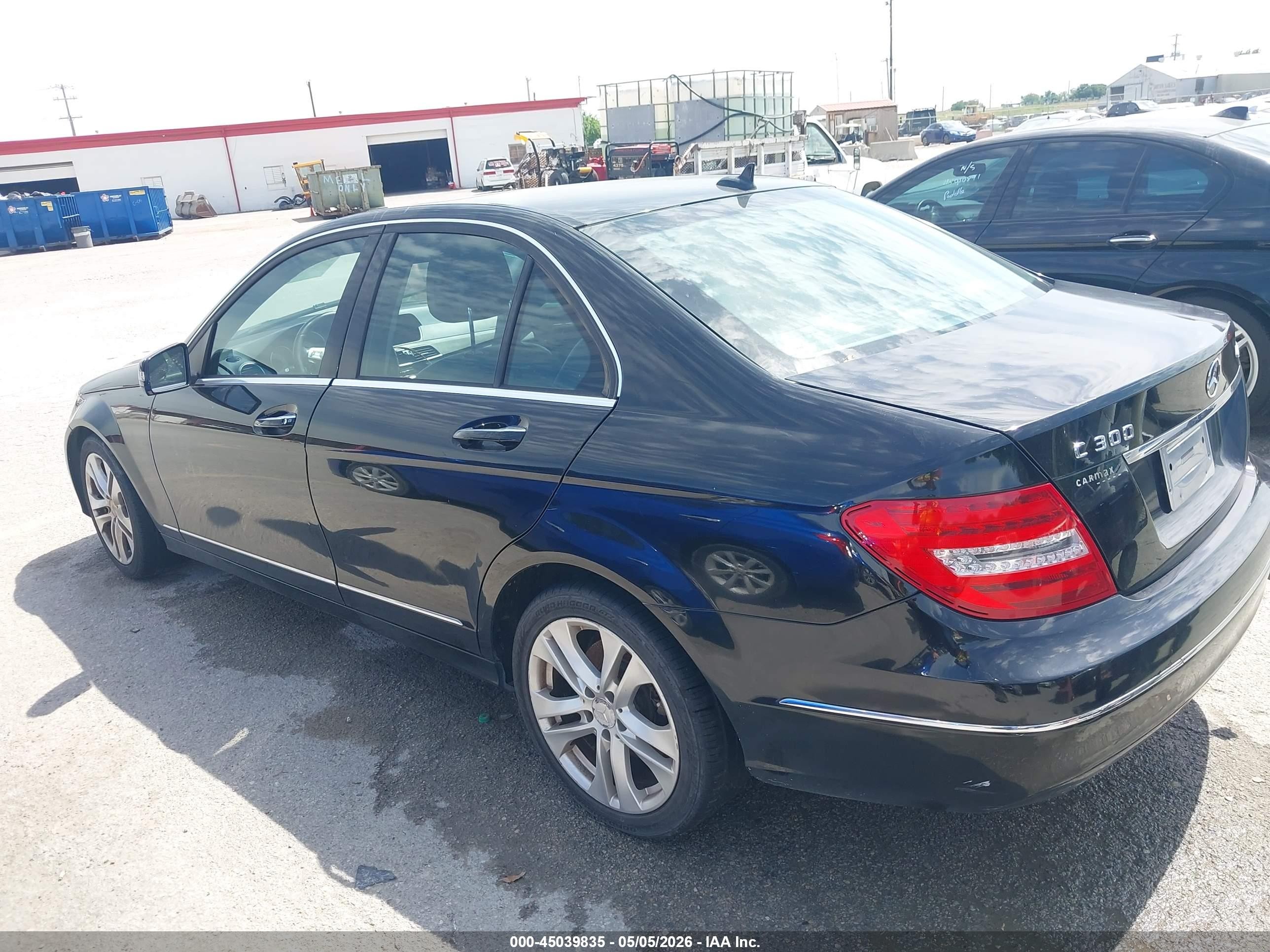 2013 Mercedes-benz C 300 Luxury 4matic/sport 4matic Black vin: WDDGF8AB3DA815021