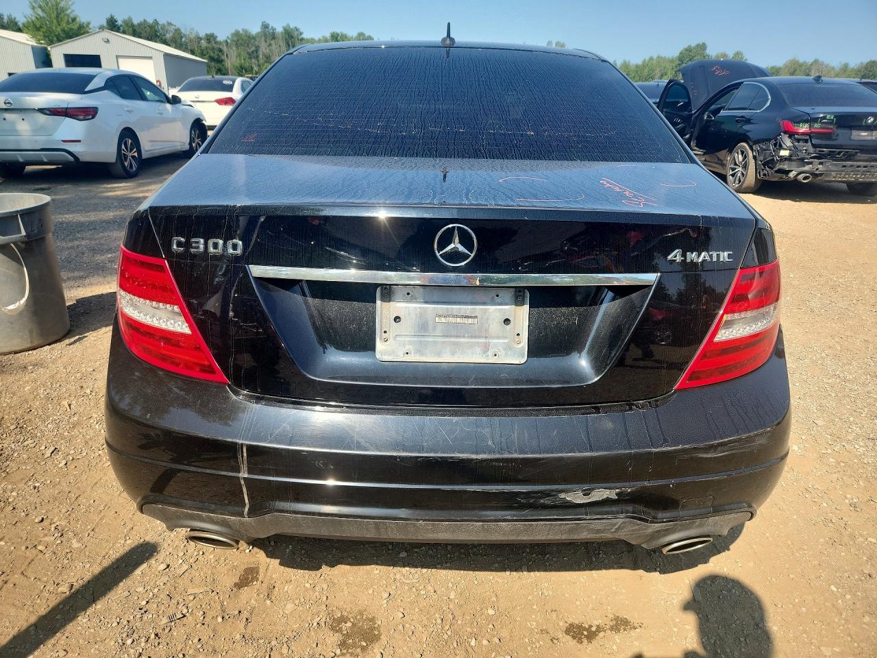 2013 Mercedes-benz C 300 4matic Black vin: WDDGF8AB3DA869547