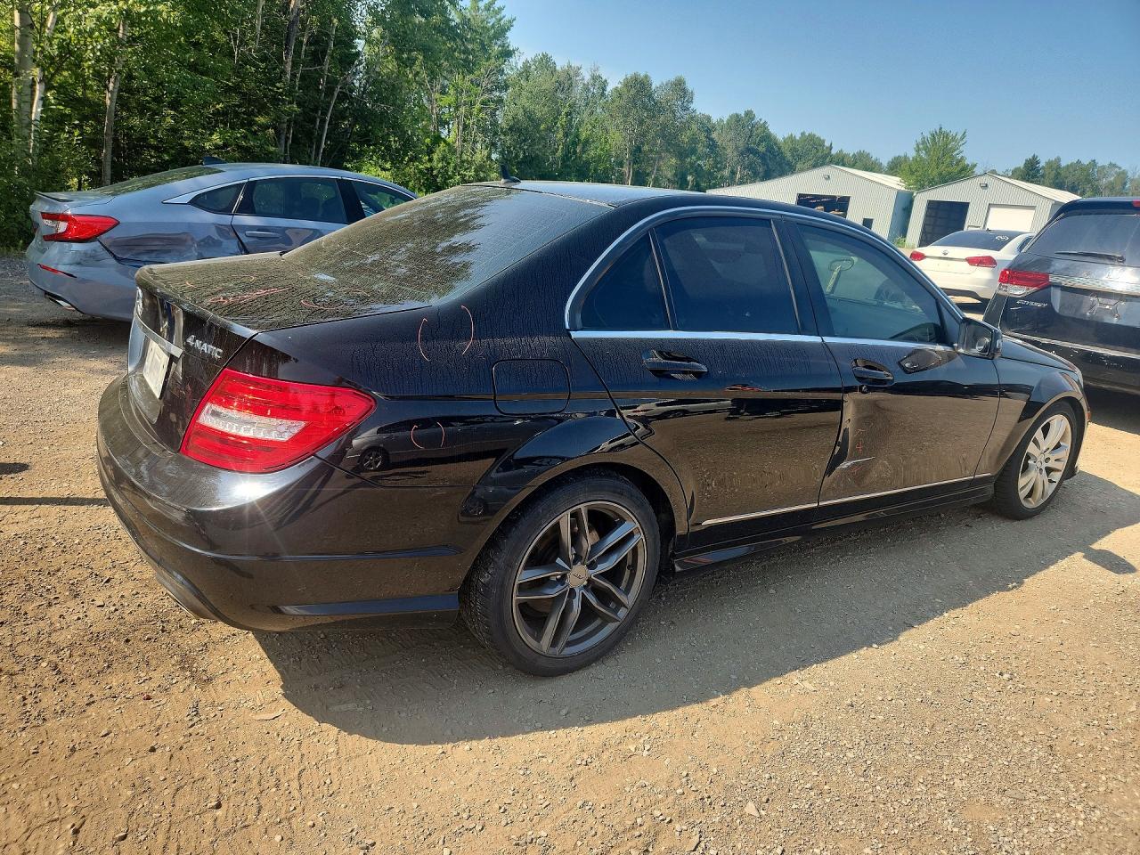 2013 Mercedes-benz C 300 4matic Black vin: WDDGF8AB3DA869547