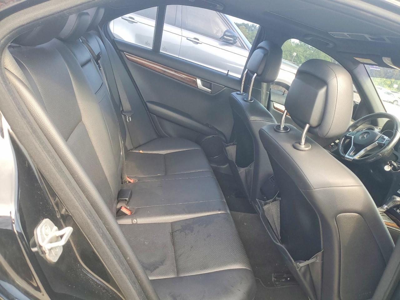 2013 Mercedes-benz C 300 4matic Black vin: WDDGF8AB3DG106926