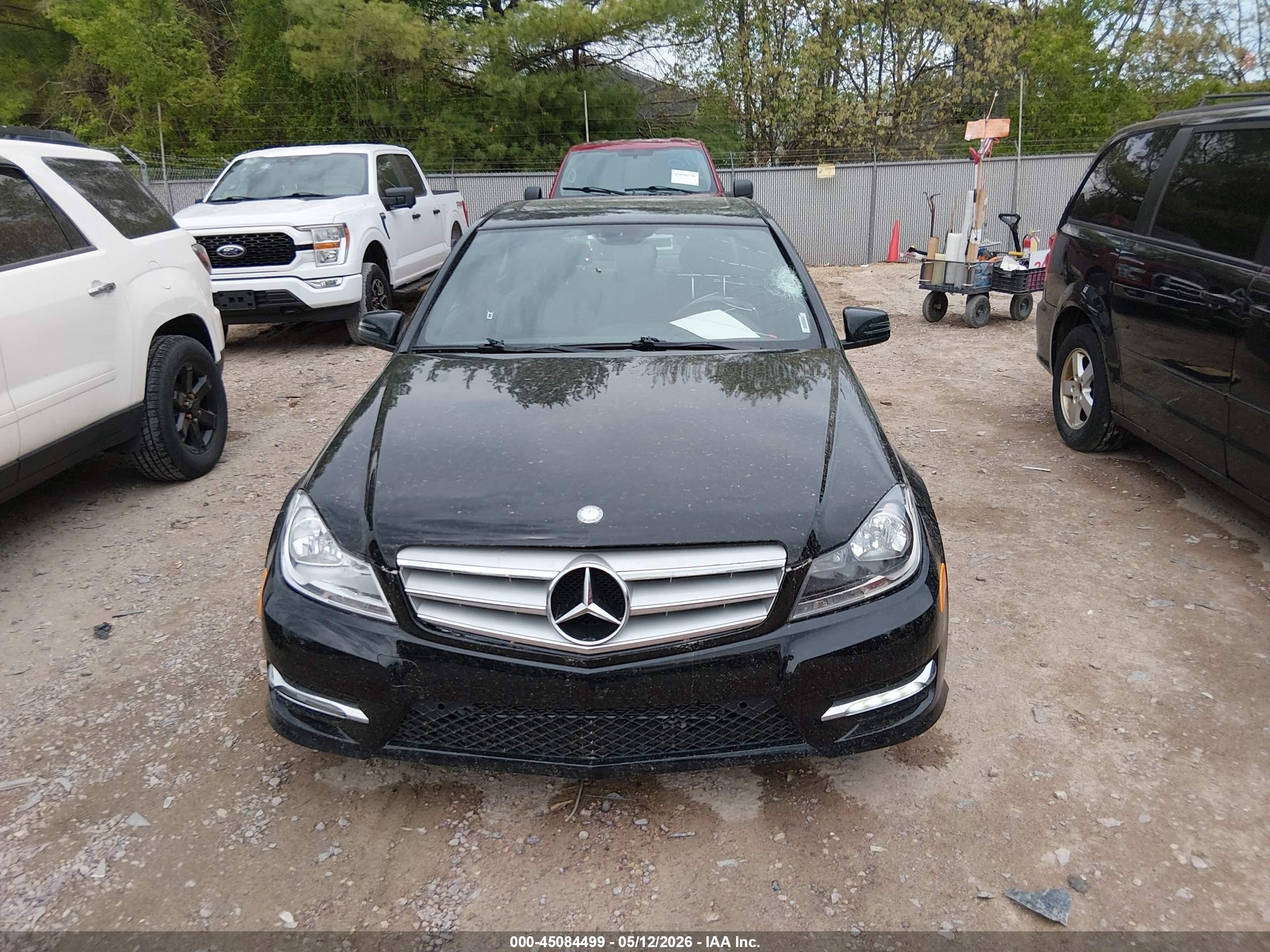 2013 Mercedes-benz C 300 Sport 4matic Черный vin: WDDGF8AB3DR241344