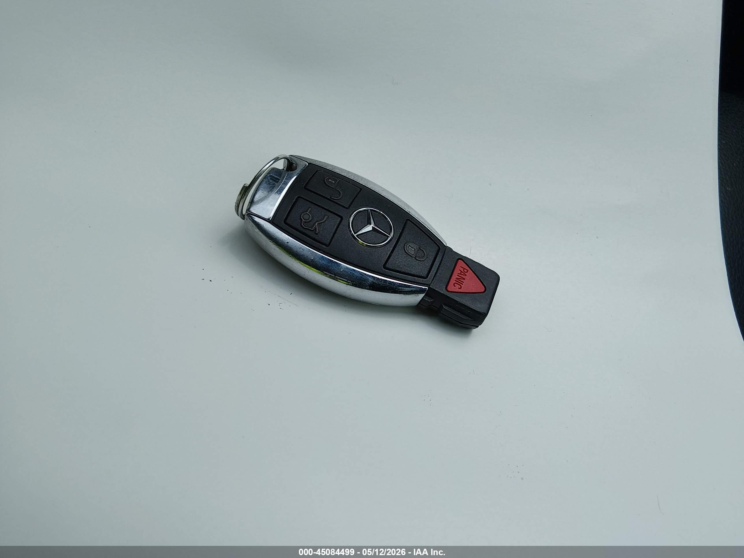 2013 Mercedes-benz C 300 Sport 4matic Черный vin: WDDGF8AB3DR241344