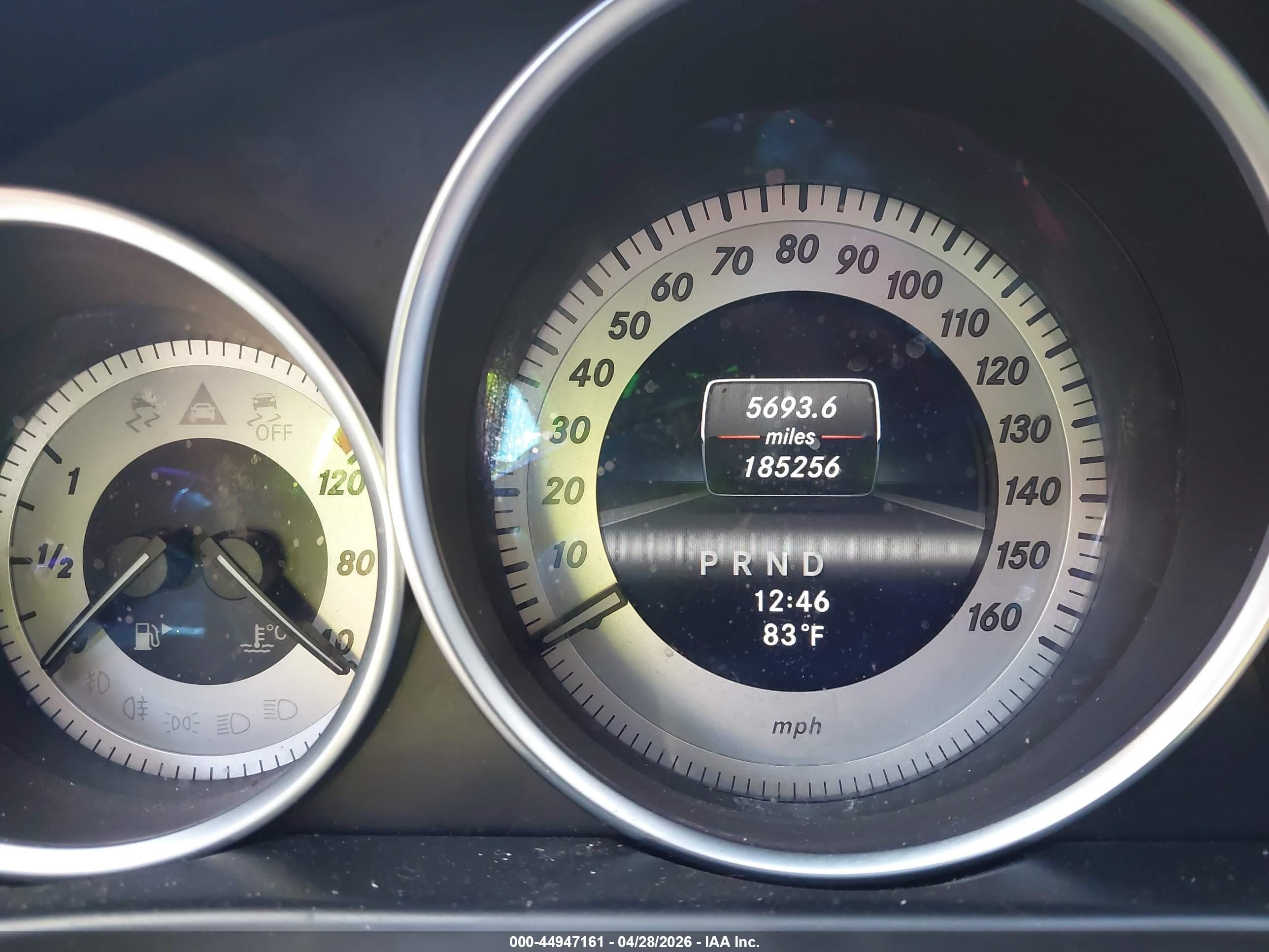2013 Mercedes-benz C 300 Sport 4matic Серебряный vin: WDDGF8AB3DR247435