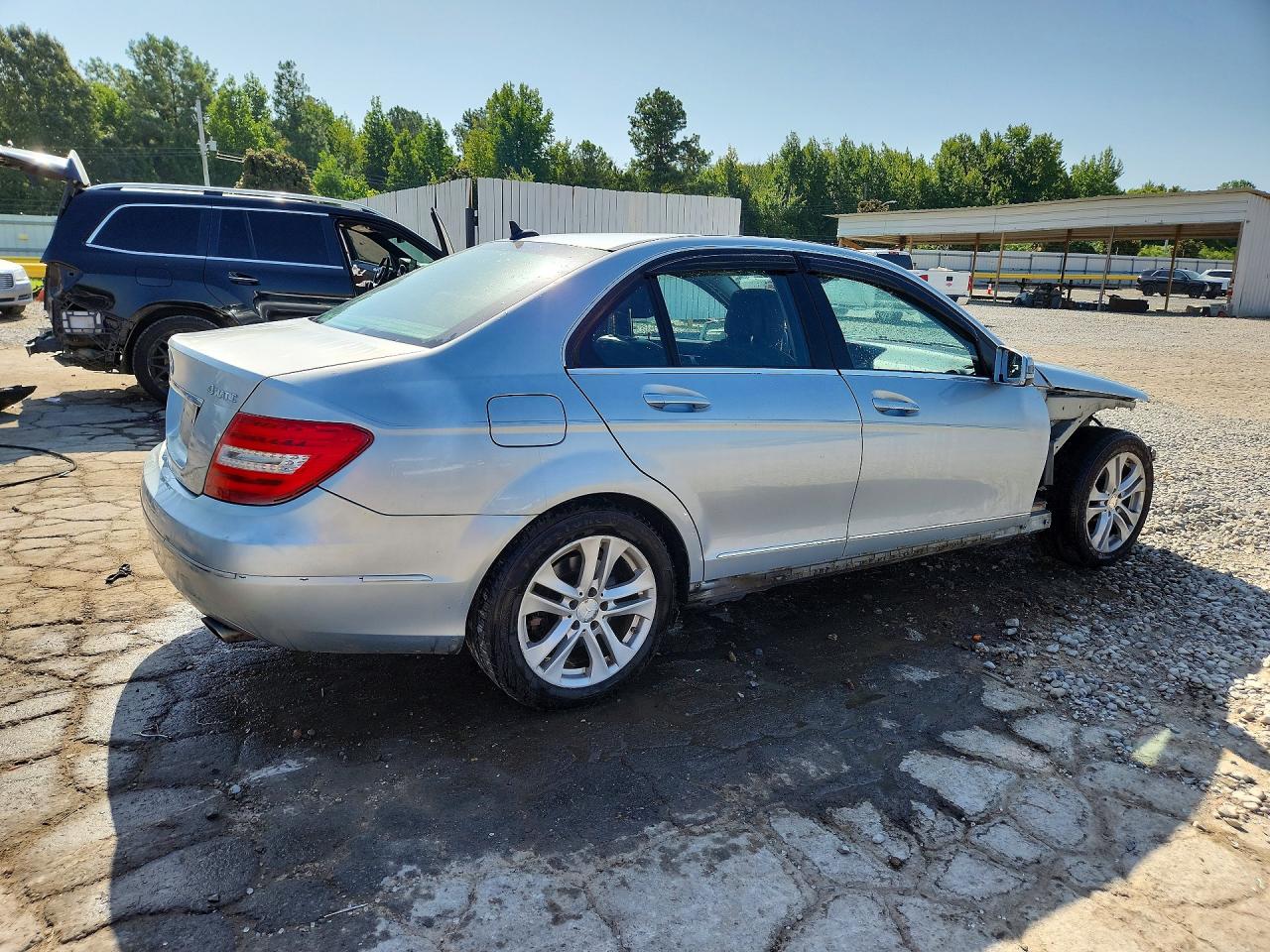 2013 Mercedes-benz C 300 4matic Turquoise vin: WDDGF8AB3DR252814