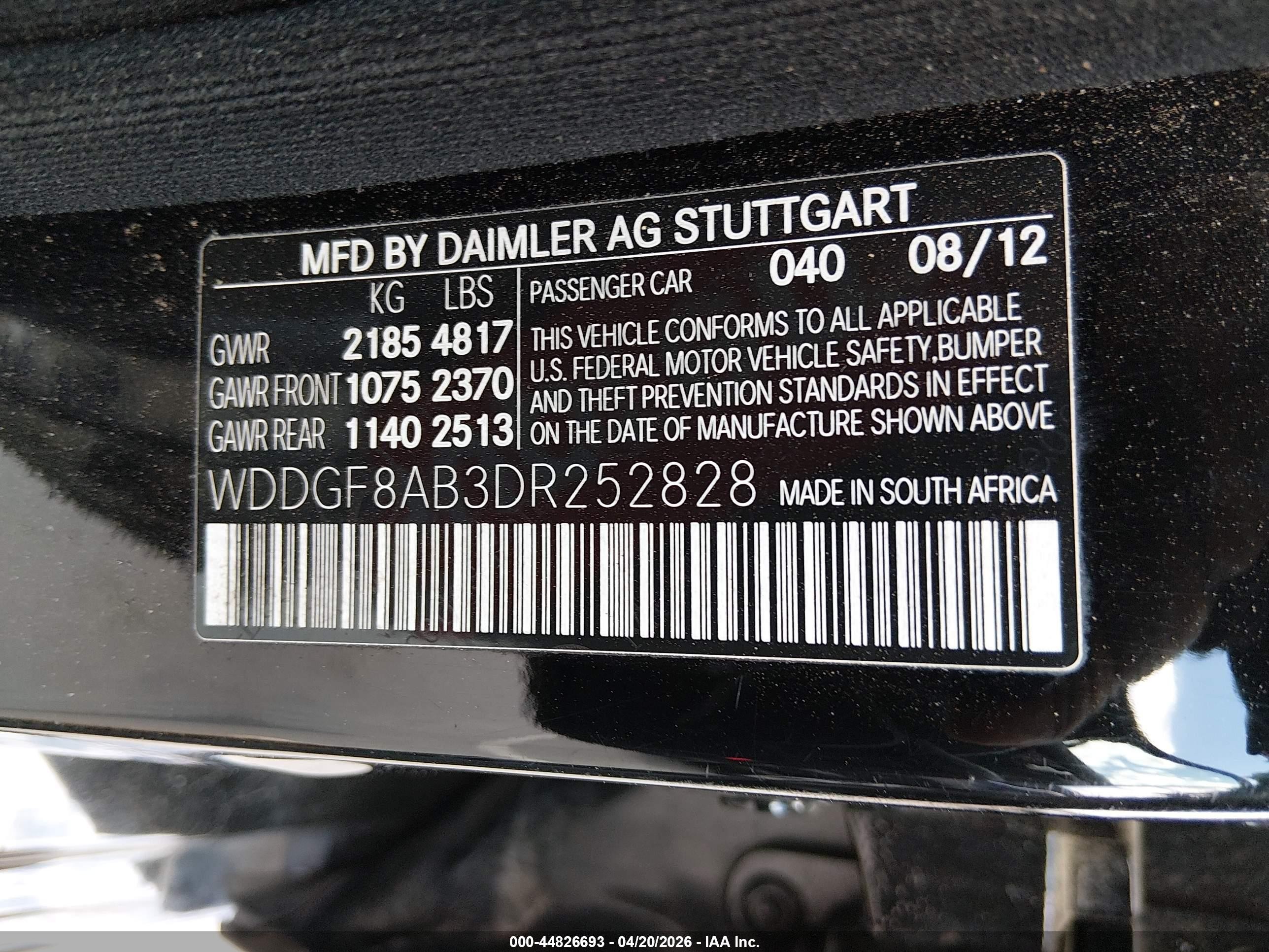 2013 Mercedes-benz C 300 Luxury 4matic Black vin: WDDGF8AB3DR252828