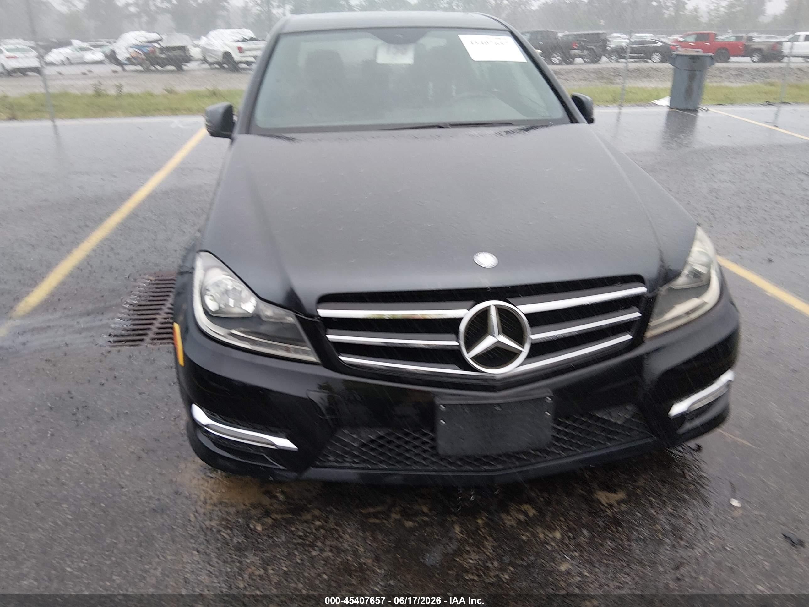 2013 Mercedes-benz C 300 Sport 4matic Gray vin: WDDGF8AB3DR264316