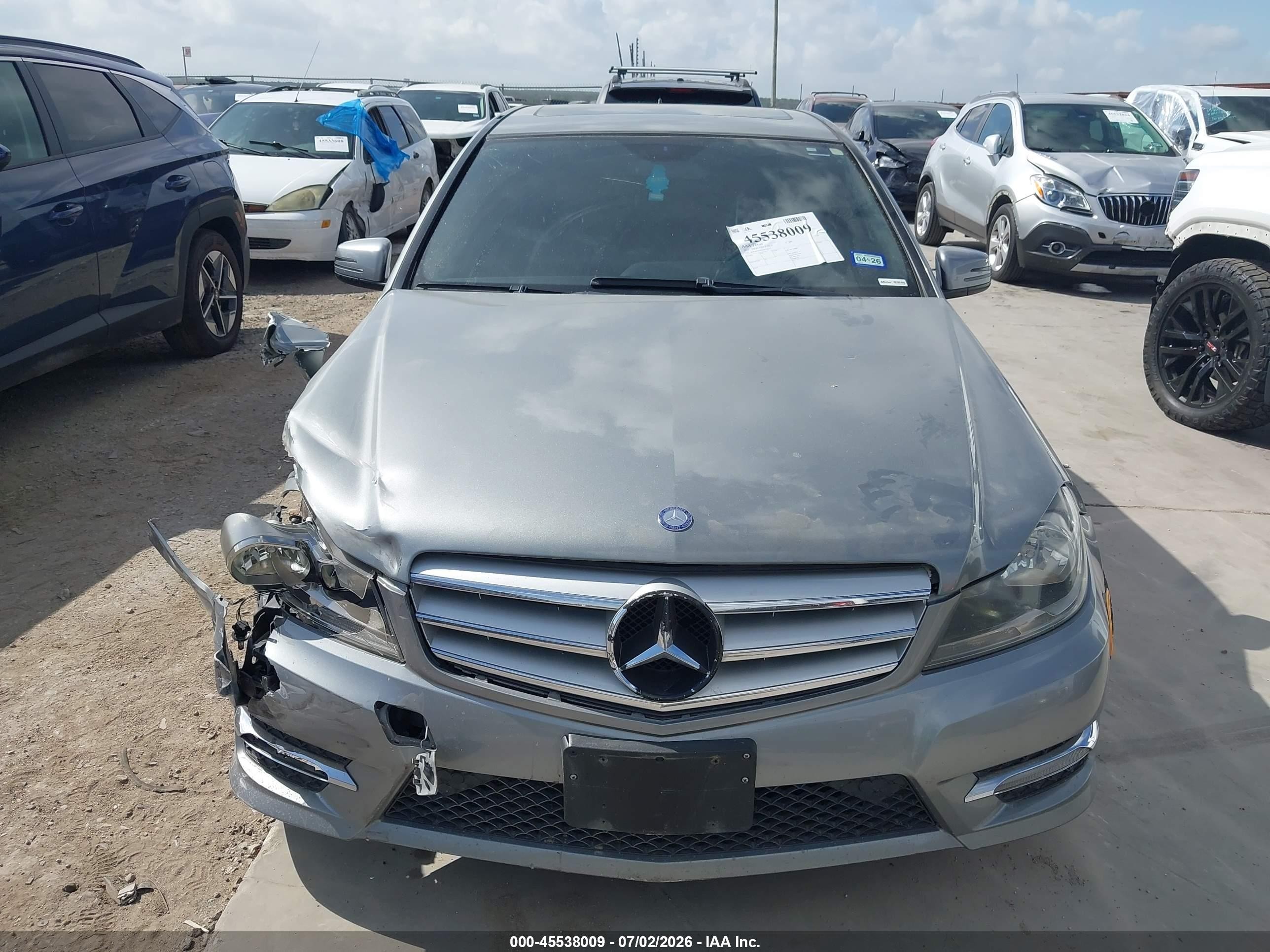 2013 Mercedes-benz C 300 Sport 4matic Gray vin: WDDGF8AB3DR268317