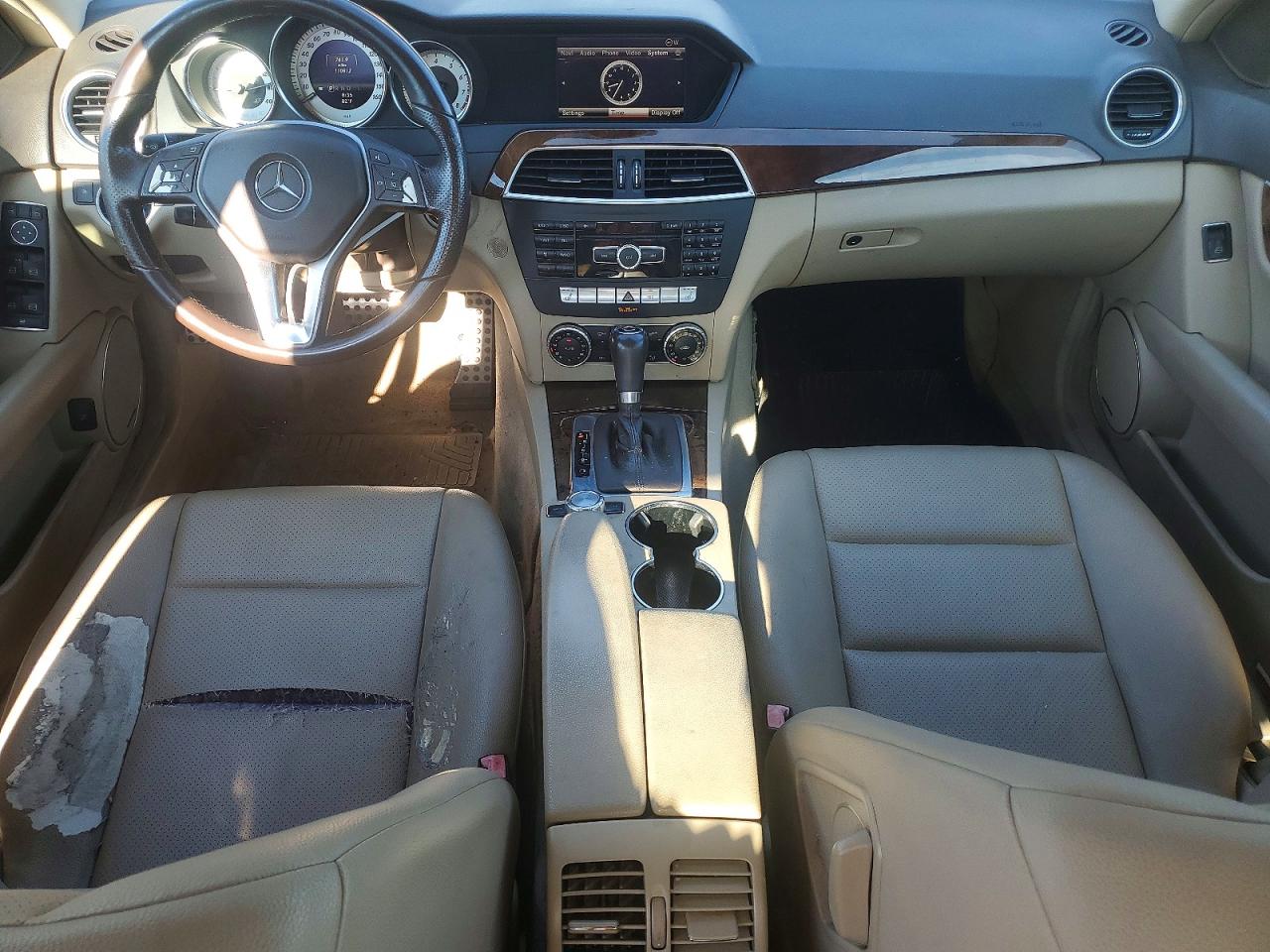 2013 Mercedes-benz C 300 4matic Черный vin: WDDGF8AB3DR286705