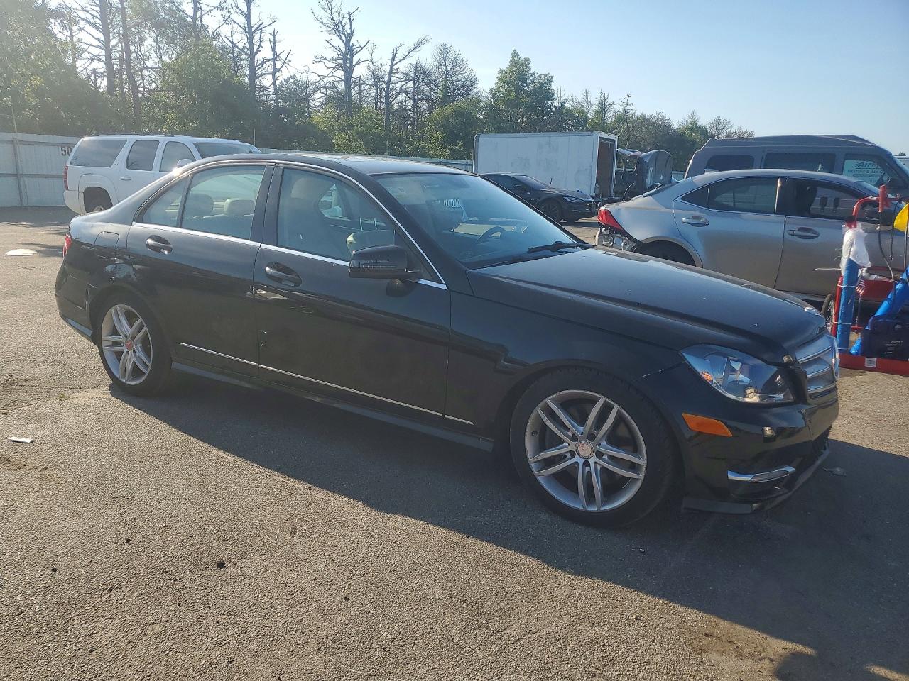 2013 Mercedes-benz C 300 4matic Черный vin: WDDGF8AB3DR286705