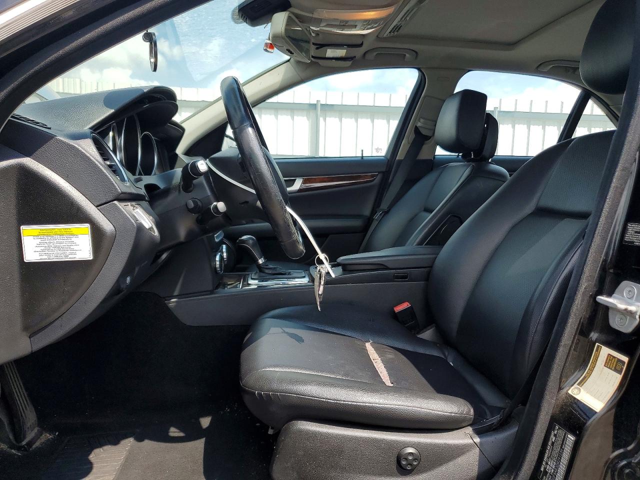 2013 Mercedes-benz C 300 4matic Черный vin: WDDGF8AB3DR291239