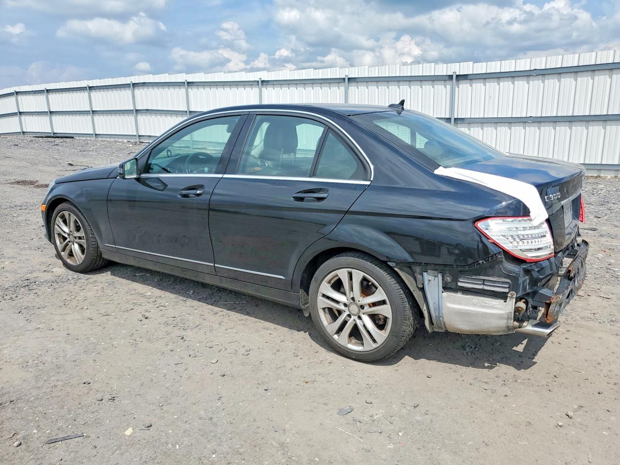 2013 Mercedes-benz C 300 4matic Черный vin: WDDGF8AB3DR291239