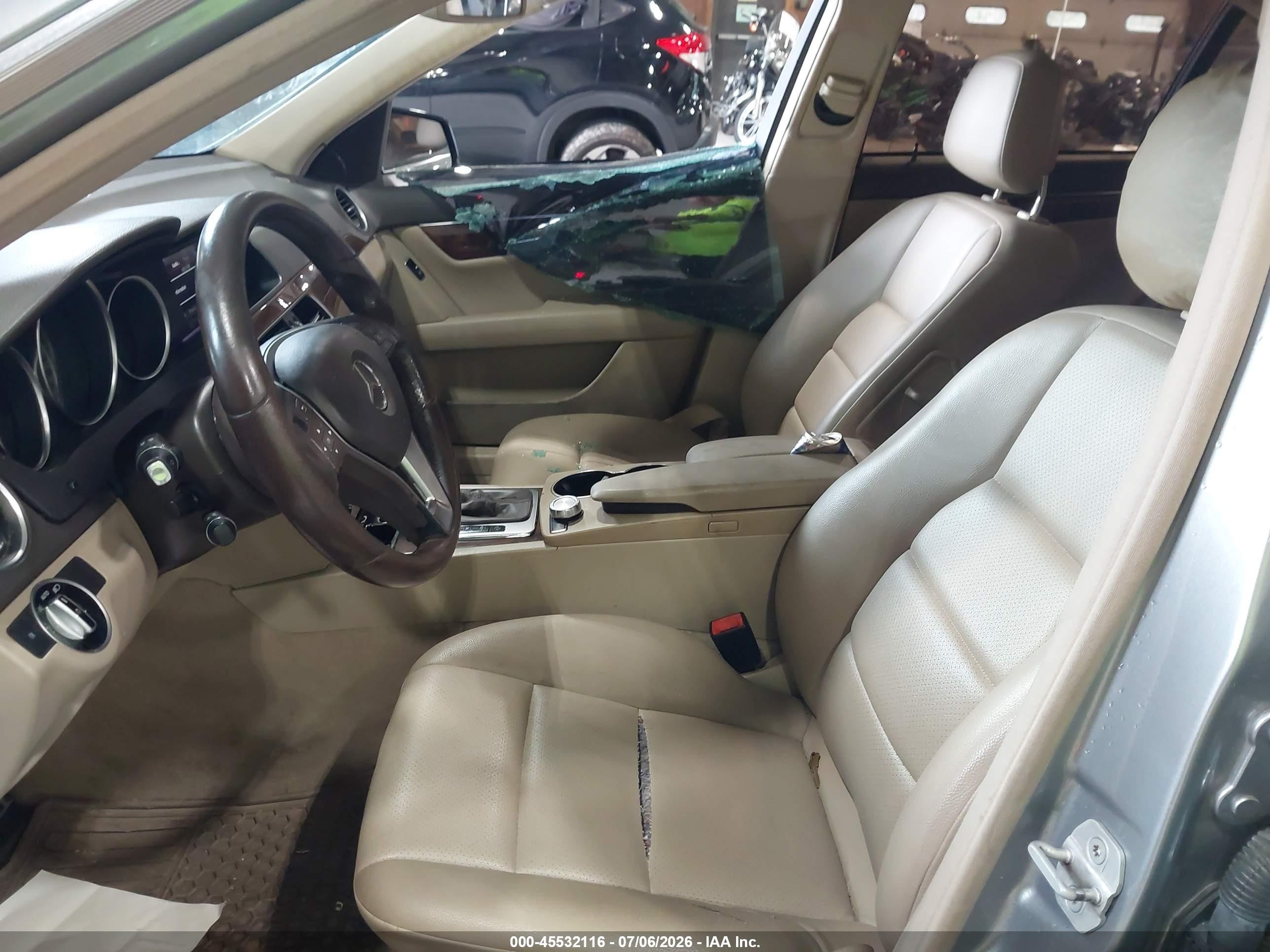 2013 Mercedes-benz C 300 Sport 4matic Gray vin: WDDGF8AB3DR294710
